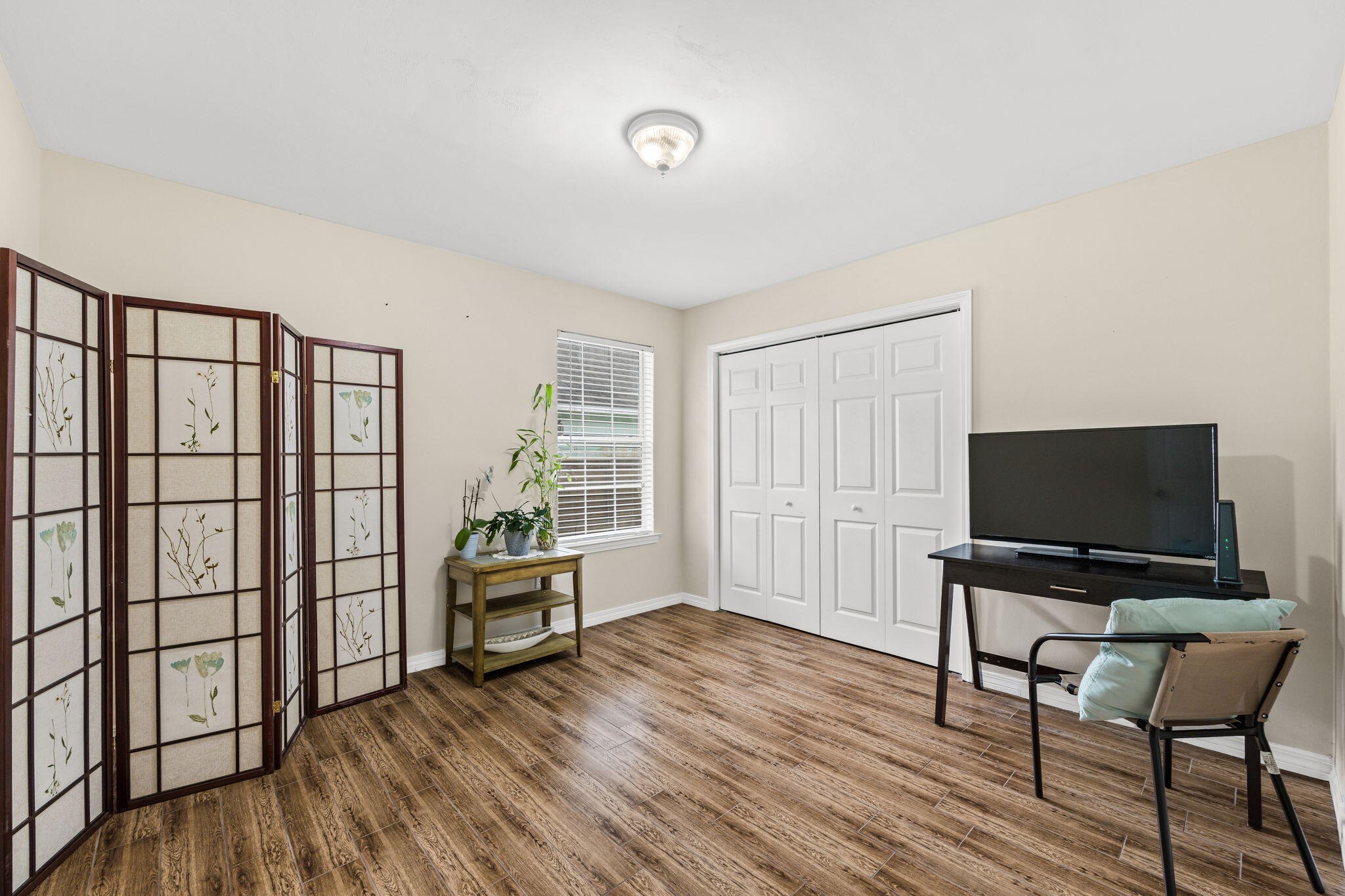 TOWN OF SANTA ROSA - Residential