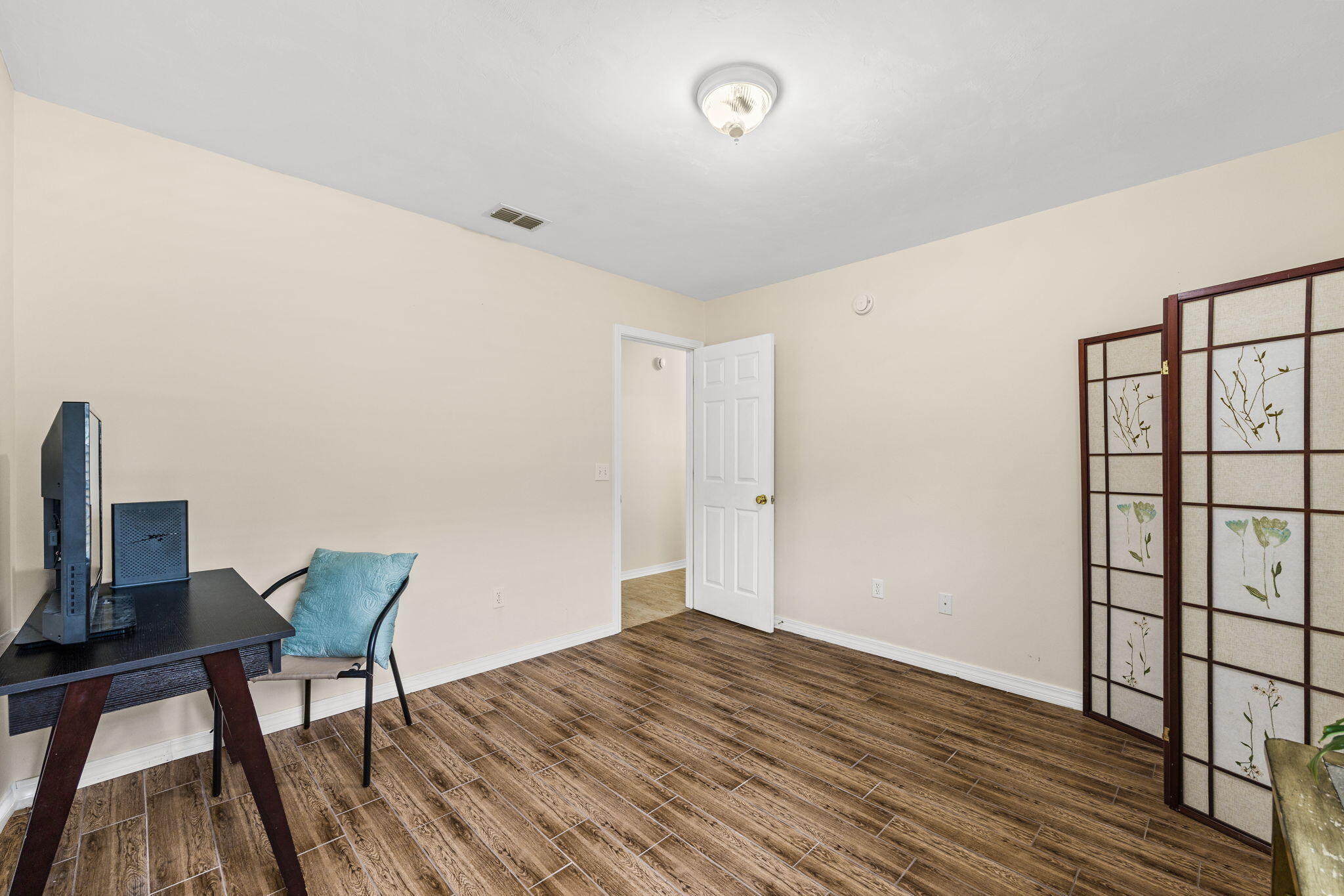 TOWN OF SANTA ROSA - Residential