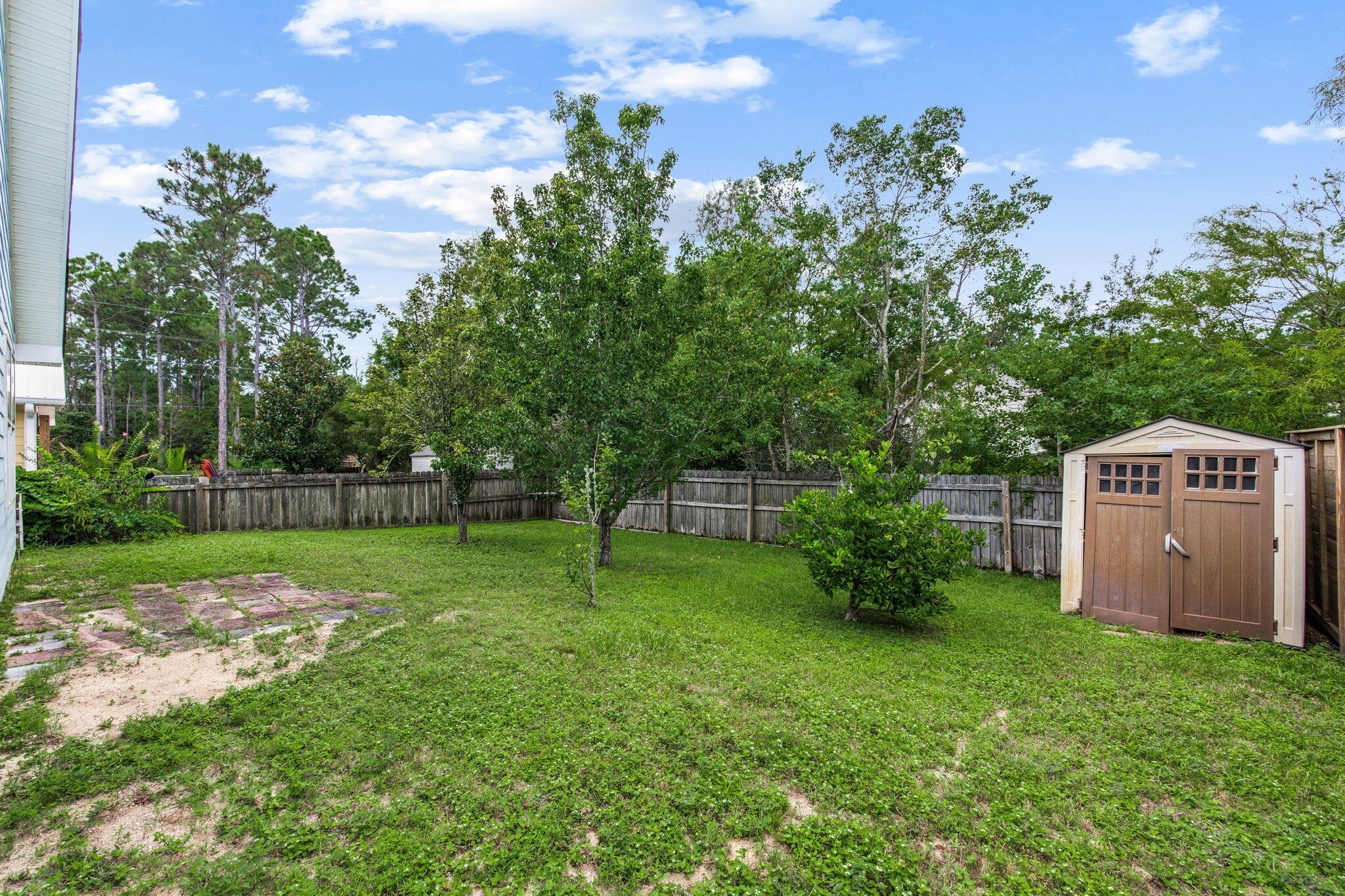 TOWN OF SANTA ROSA - Residential