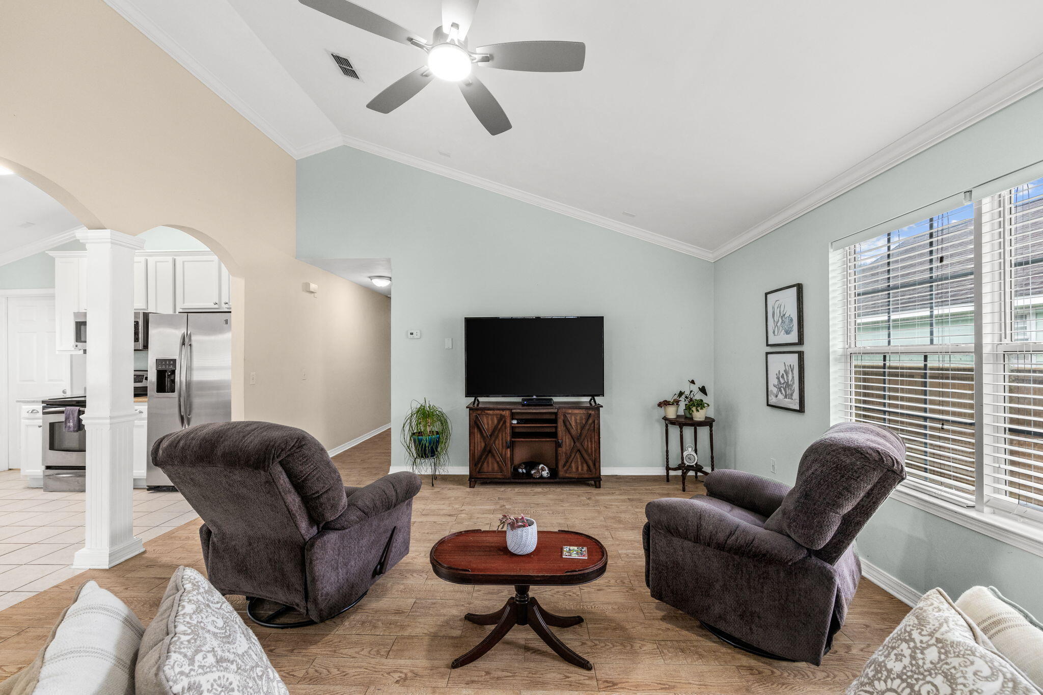 TOWN OF SANTA ROSA - Residential