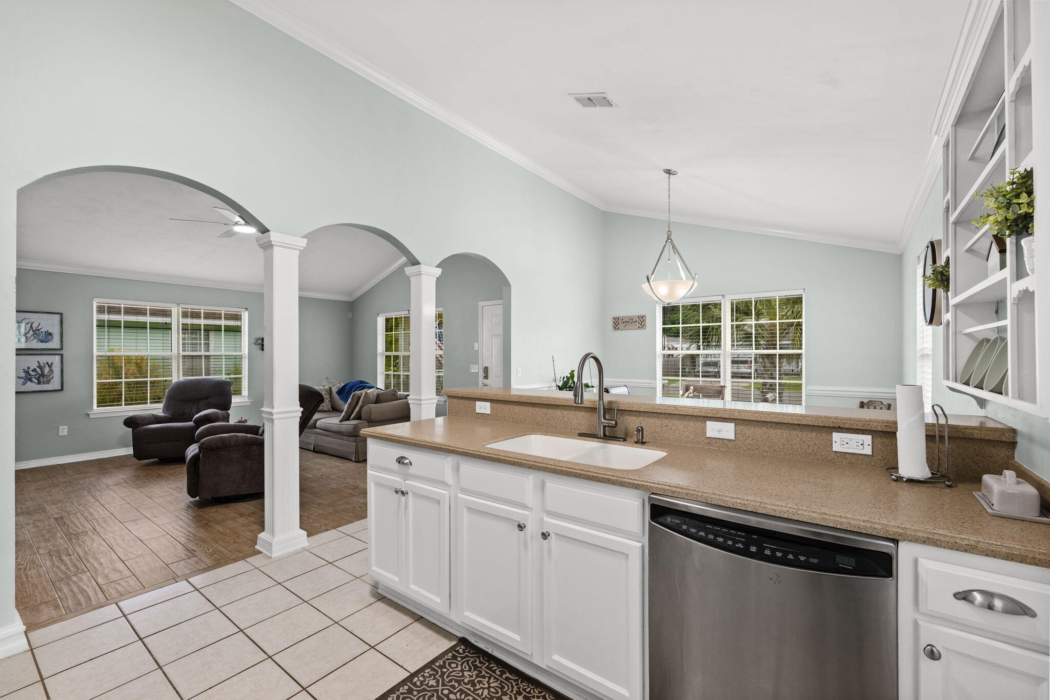 TOWN OF SANTA ROSA - Residential