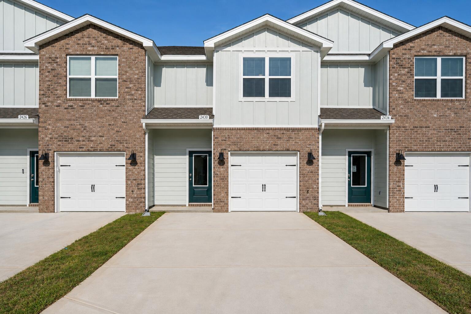 SOUNDVIEW T/H - Residential Lease