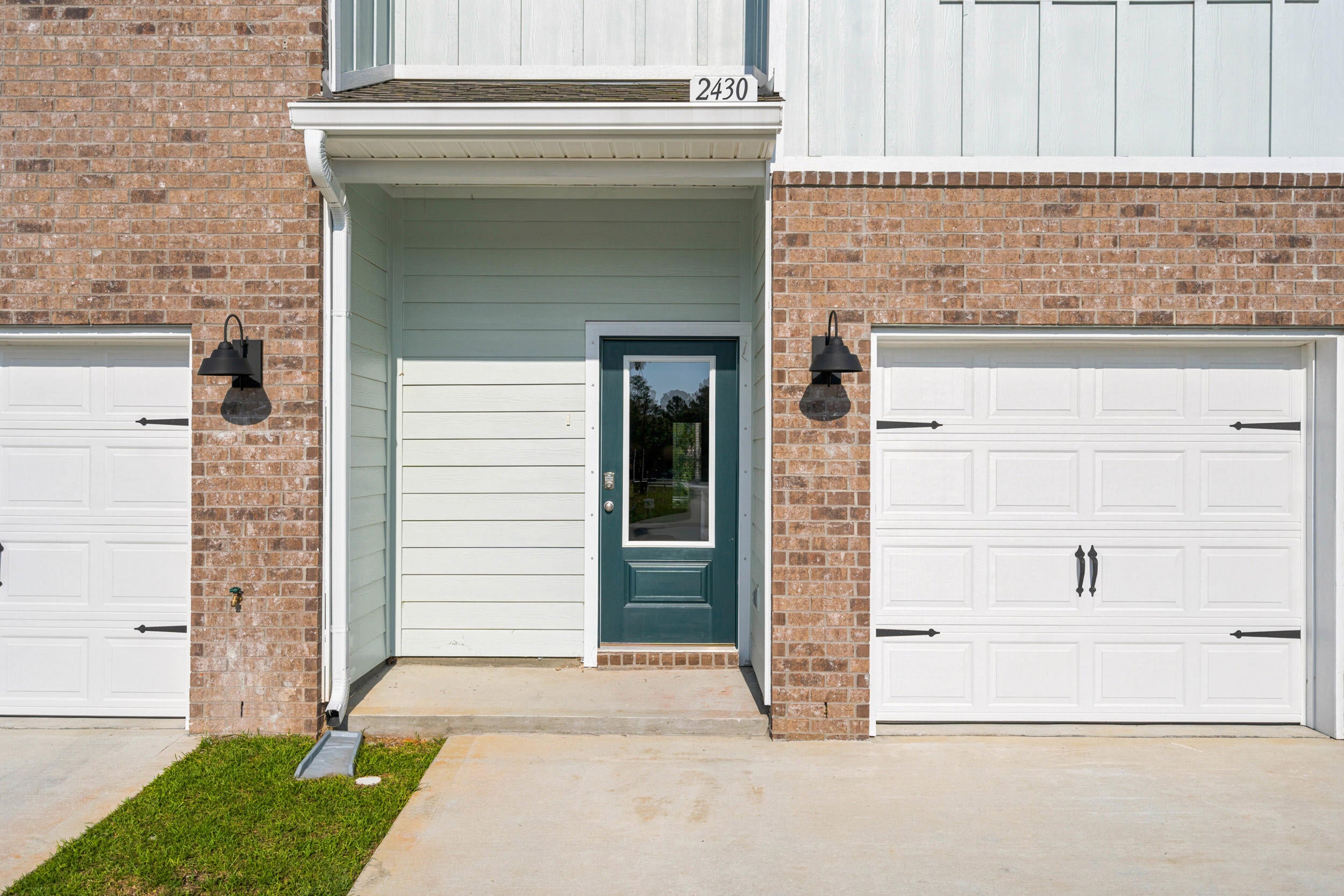 SOUNDVIEW T/H - Residential Lease