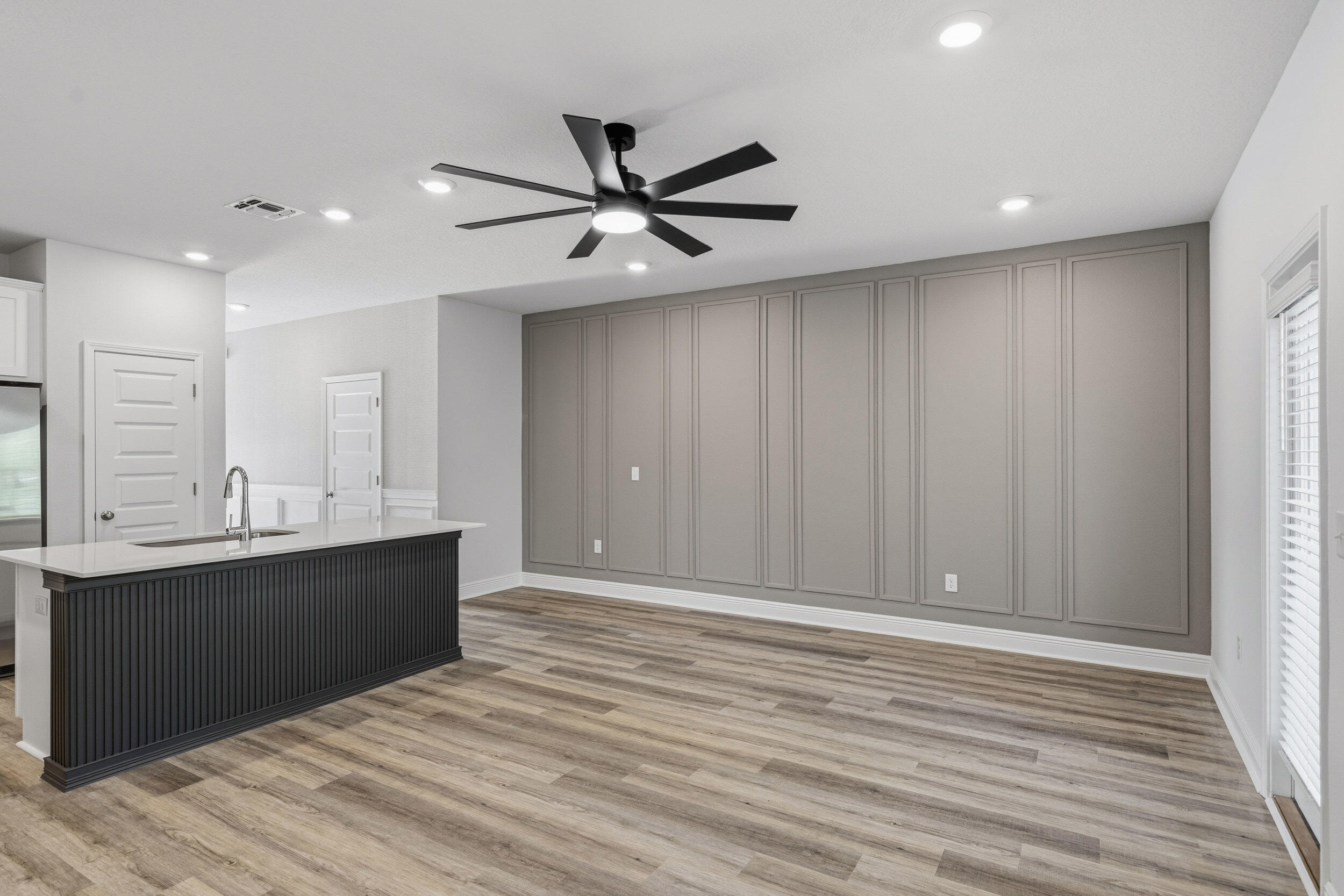 SOUNDVIEW T/H - Residential Lease