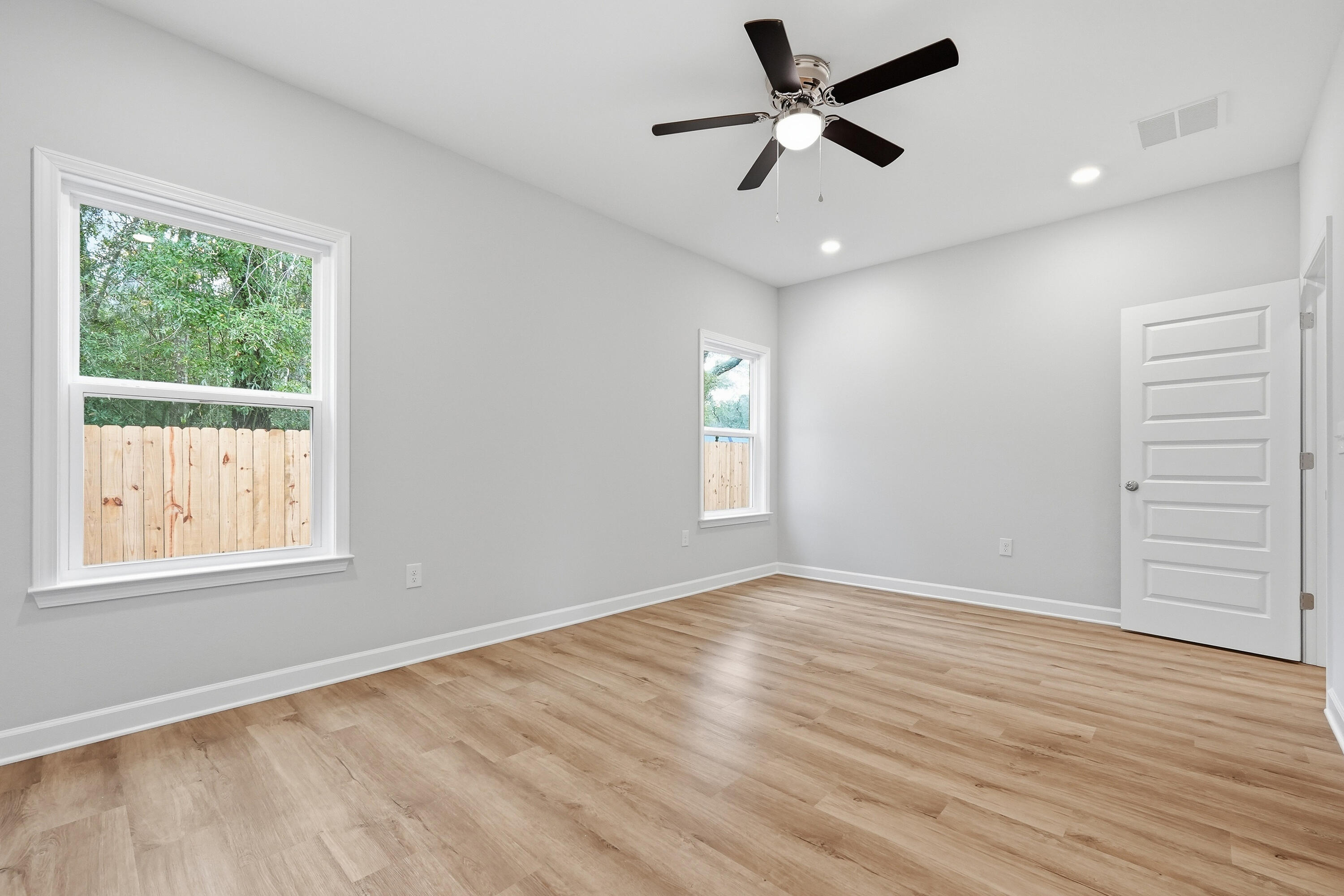 Live Oak Cottages - Residential