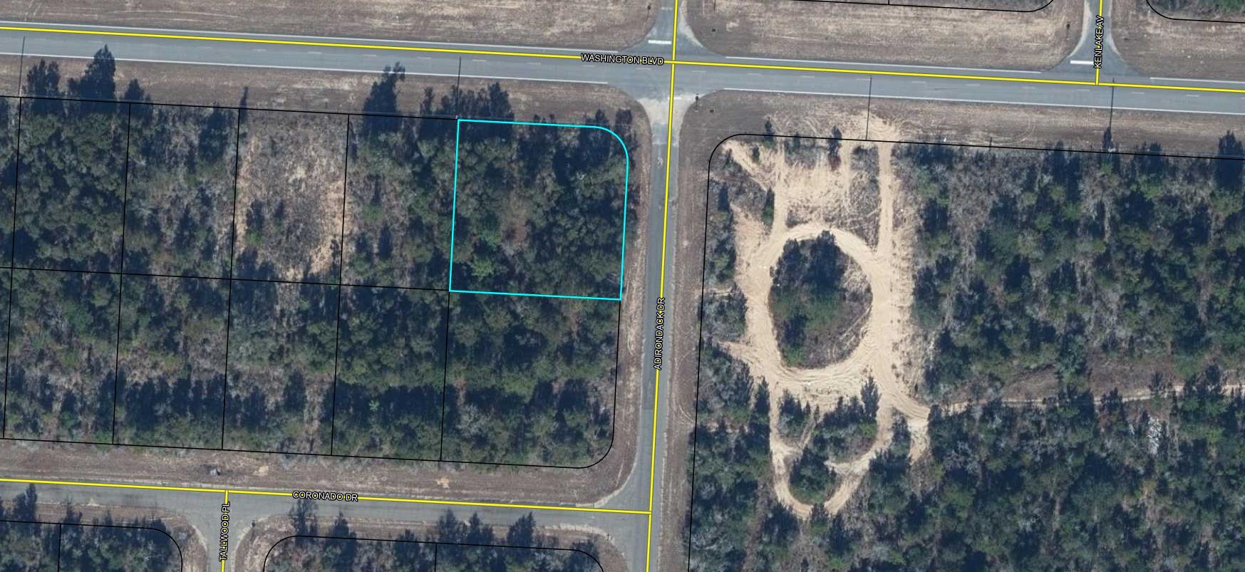 Golf Course Living Without the High HOA Fees! Love golf? Here's your opportunity to build your dream home on this .355-acre corner lot in the desirable Sunny Hills community, just moments from the golf course and clubhouse. With electric available at the road frontage, this homesite is ready for your vision. Septic and Well will be needed 

Beyond the fairways, Sunny Hills offers a lifestyle centered around nature and recreation, featuring multiple crystal-clear lakes with white sandy beaches perfect for swimming, fishing, boating, and relaxing. When you're ready for a day on the coast, the world-famous beaches of Panama City are only about 45 minutes away.

Conveniently located approximately 45 minutes from Northwest Florida Beaches International Airport and Pier Park, and about 20 miles from shopping, dining, medical facilities, and everyday conveniences in Chipley, this property offers the perfect balance of peaceful living and accessibility.

Build now or invest for the future--don't miss your chance to own a piece of Northwest Florida paradise!