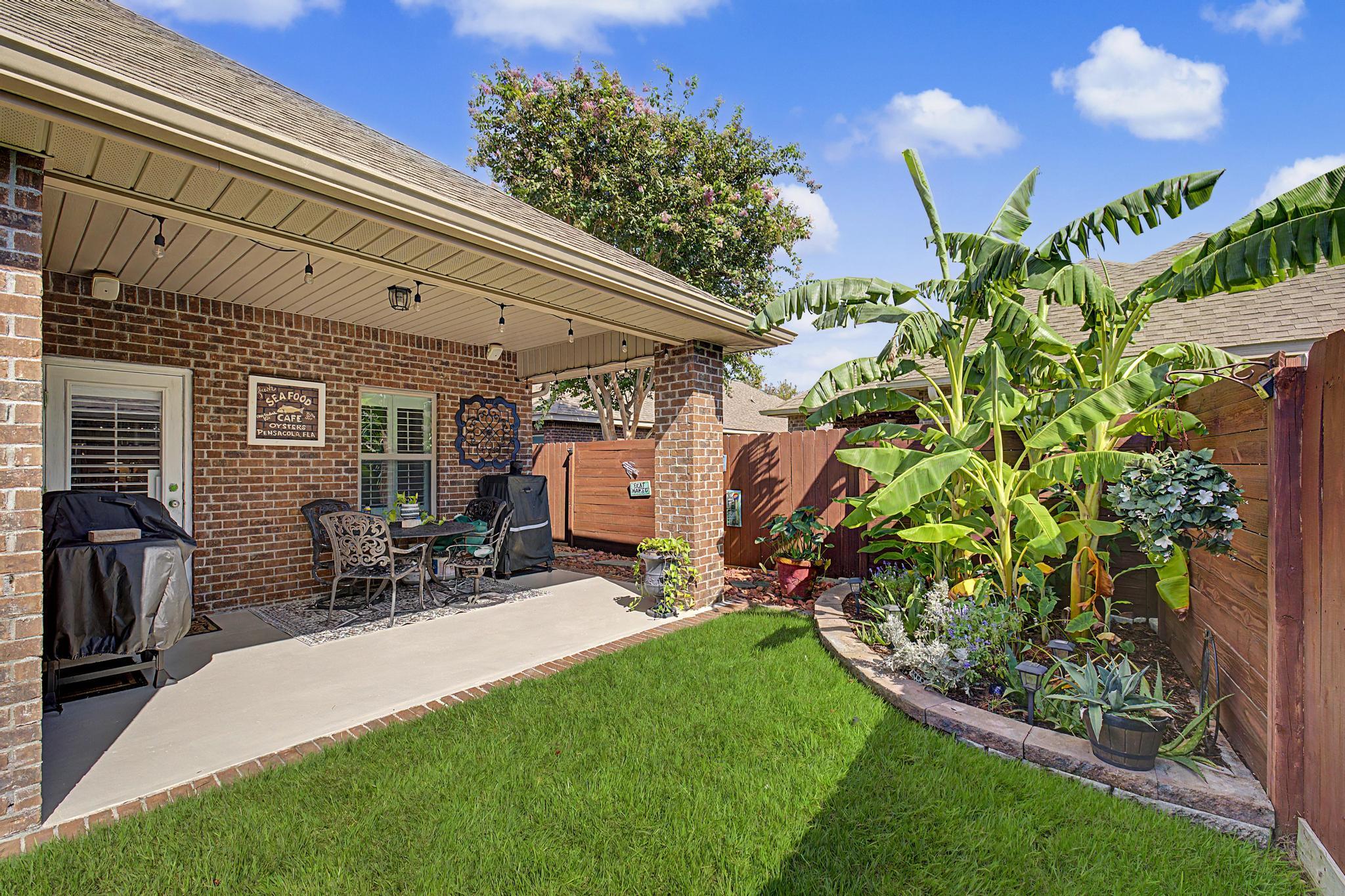 WATERFORD SOUND - Residential