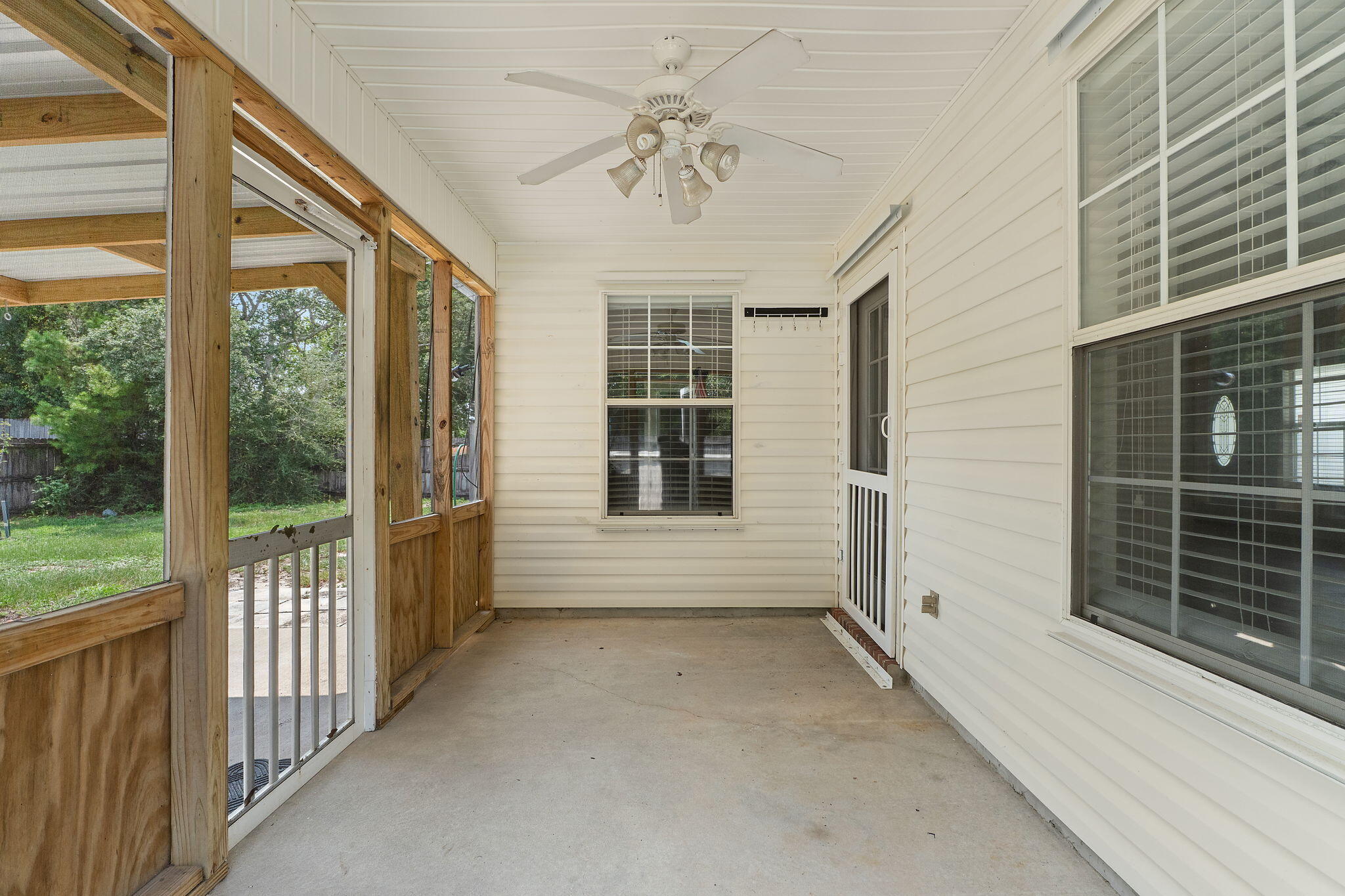 WEST NAVARRE - Residential