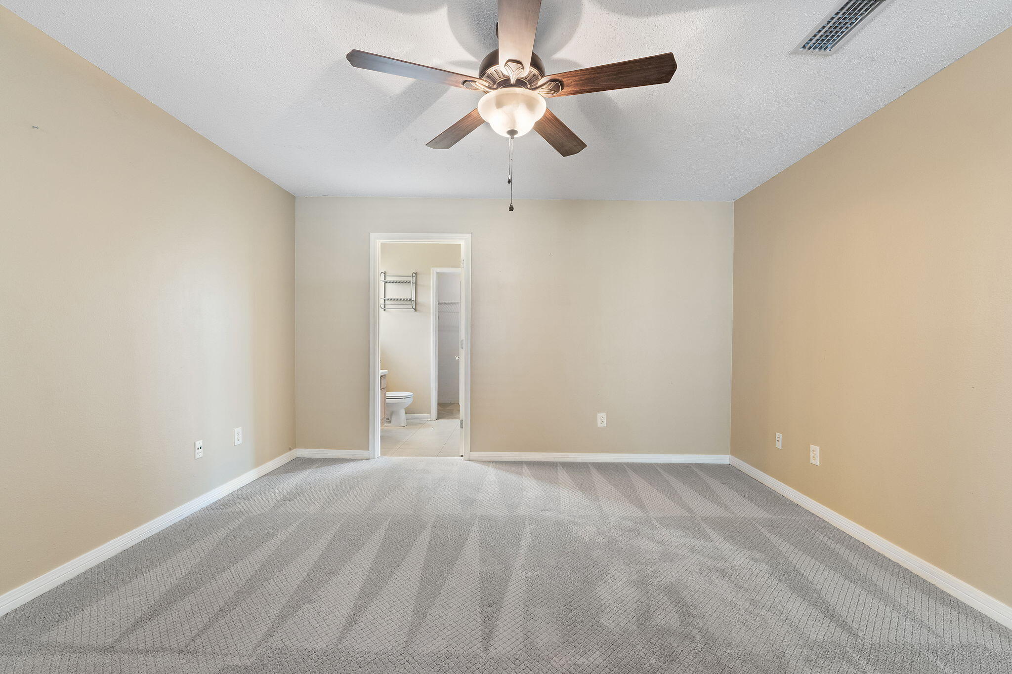 WEST NAVARRE - Residential