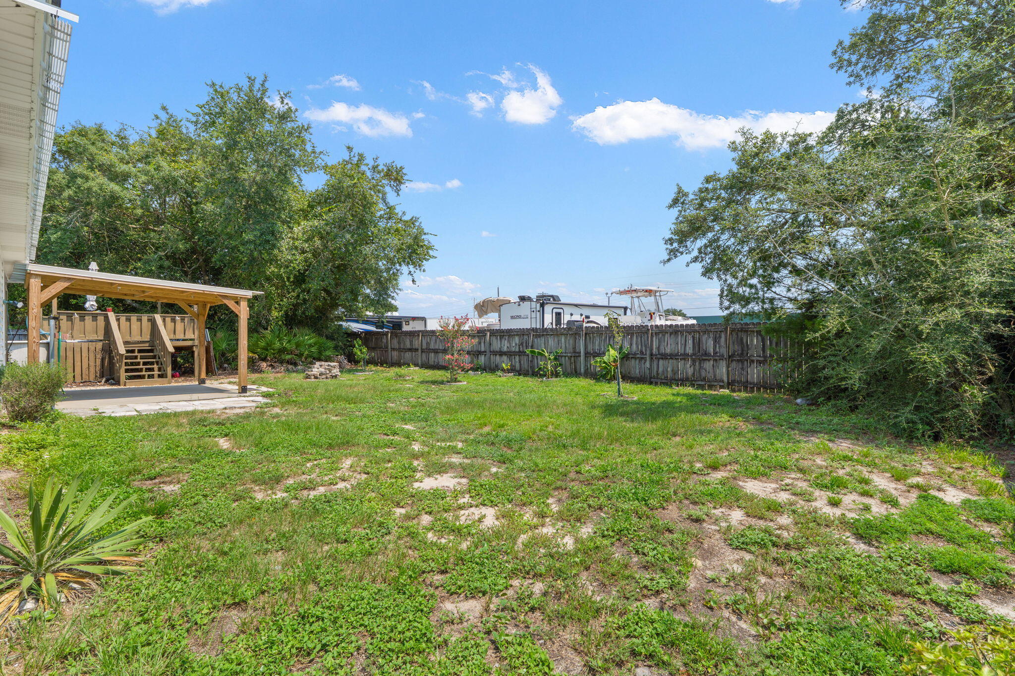 WEST NAVARRE - Residential