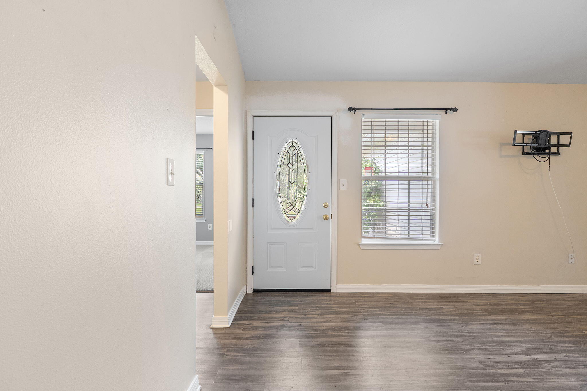 WEST NAVARRE - Residential