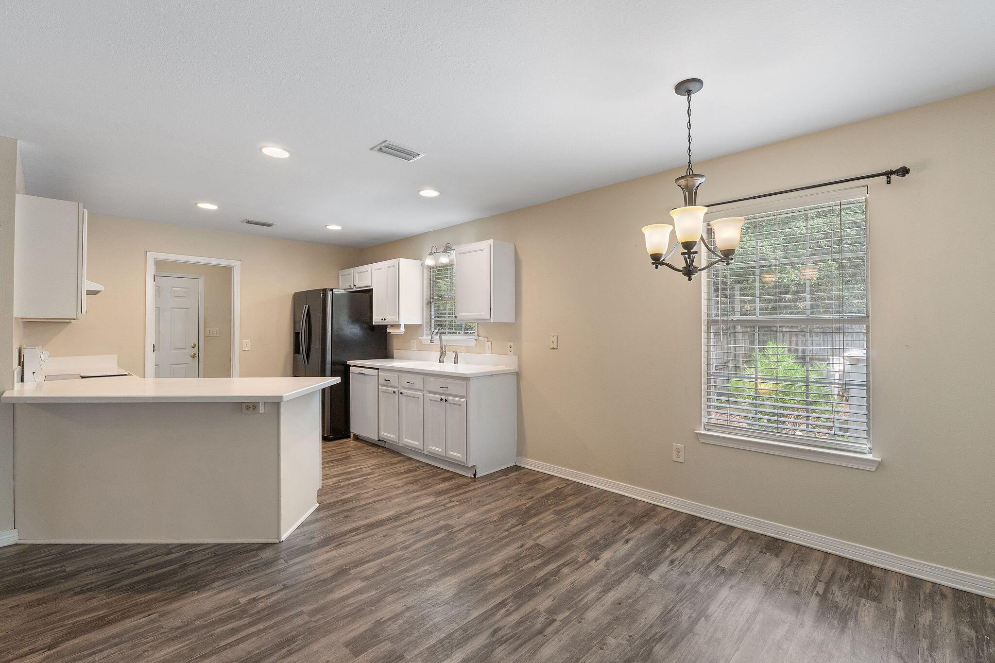 WEST NAVARRE - Residential