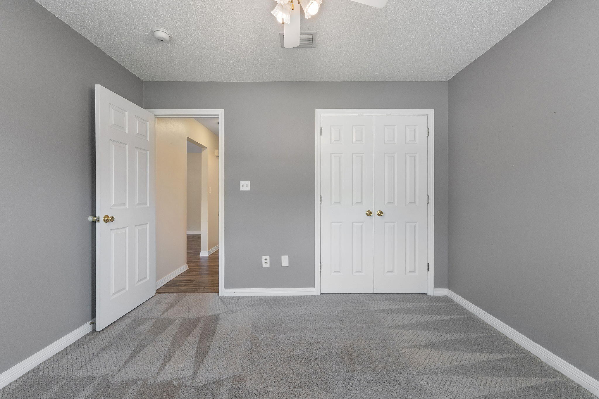 WEST NAVARRE - Residential