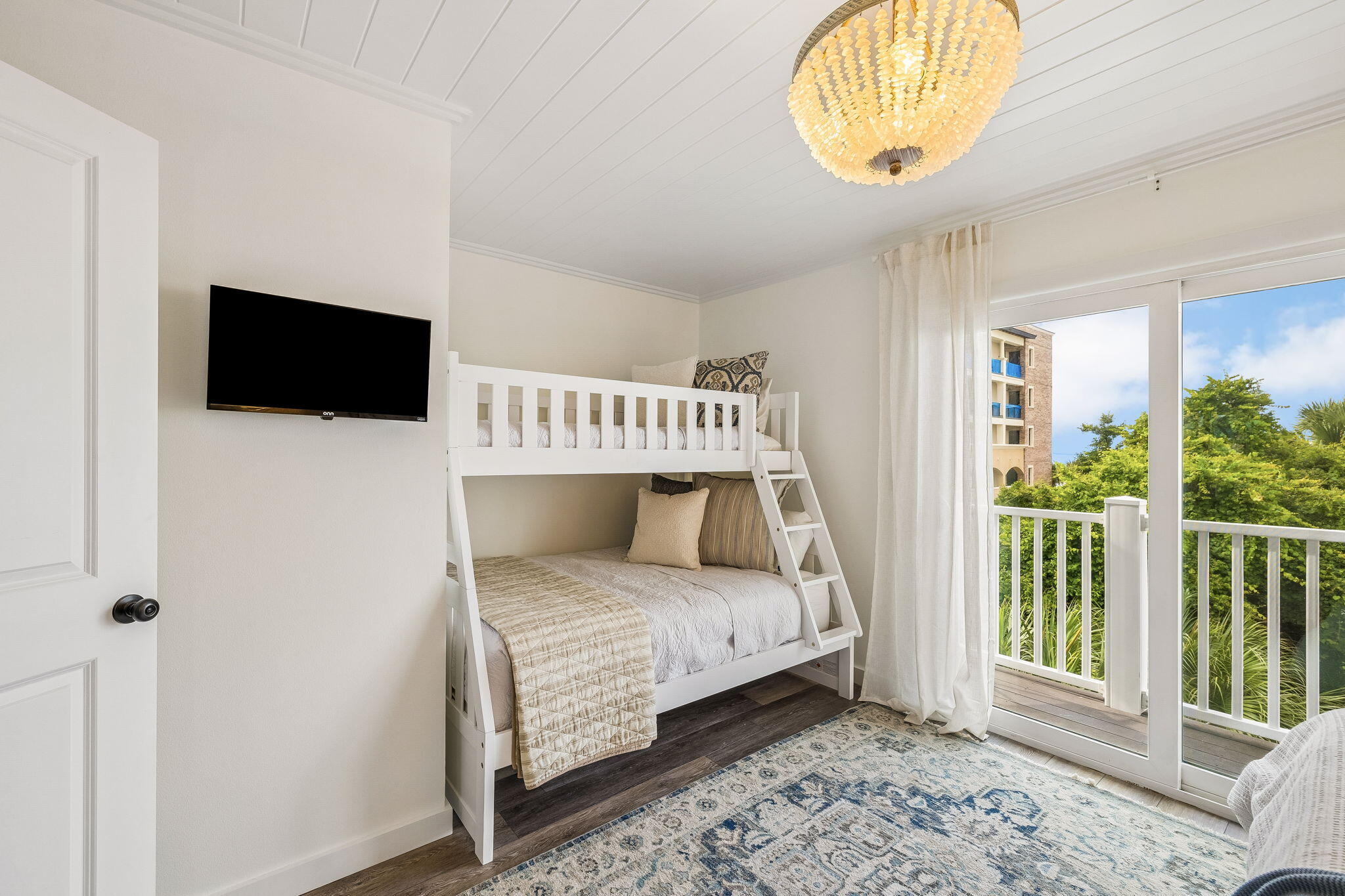 SEA BLUFF CONDO PH 2 - Residential