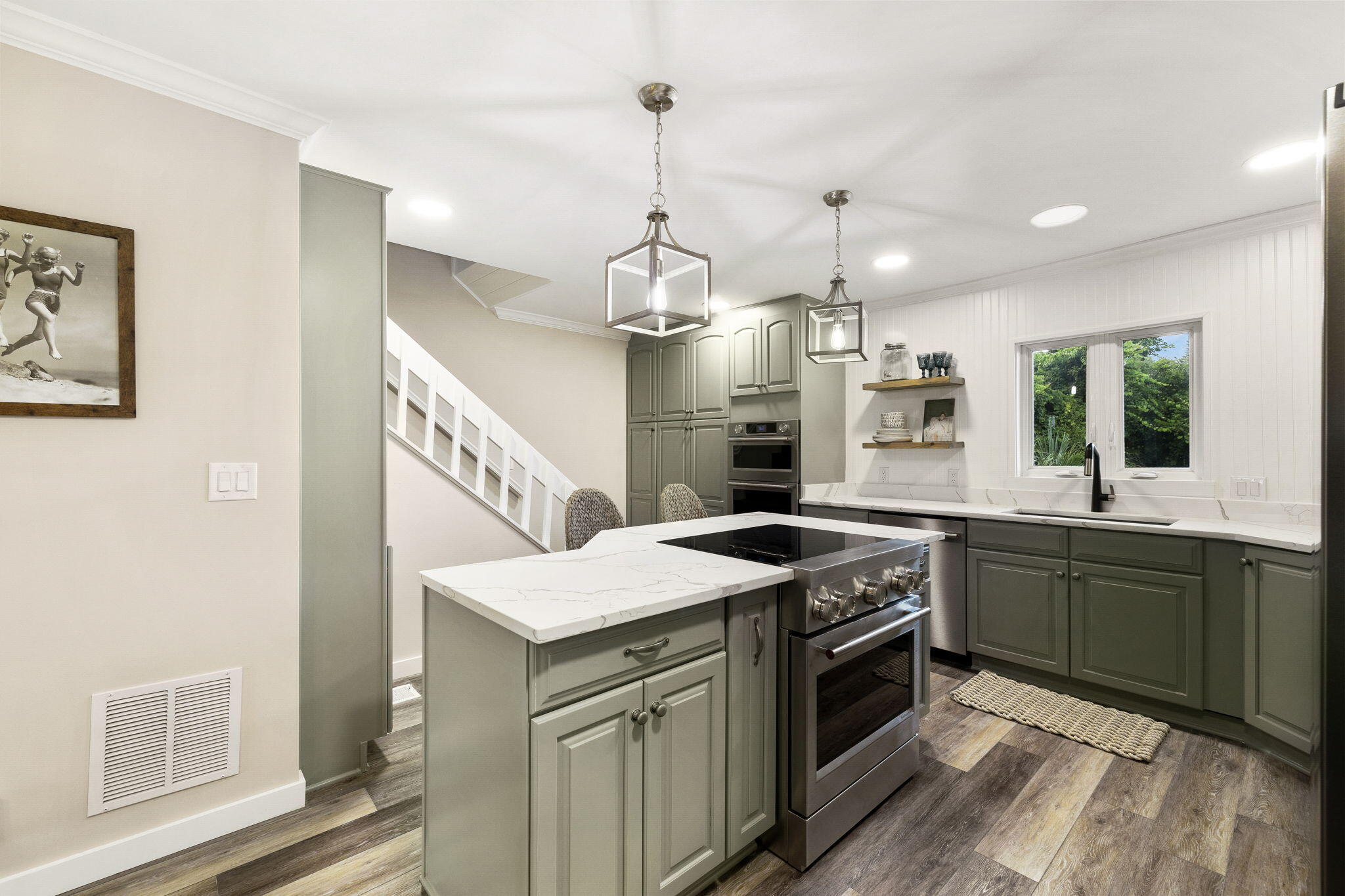 SEA BLUFF CONDO PH 2 - Residential