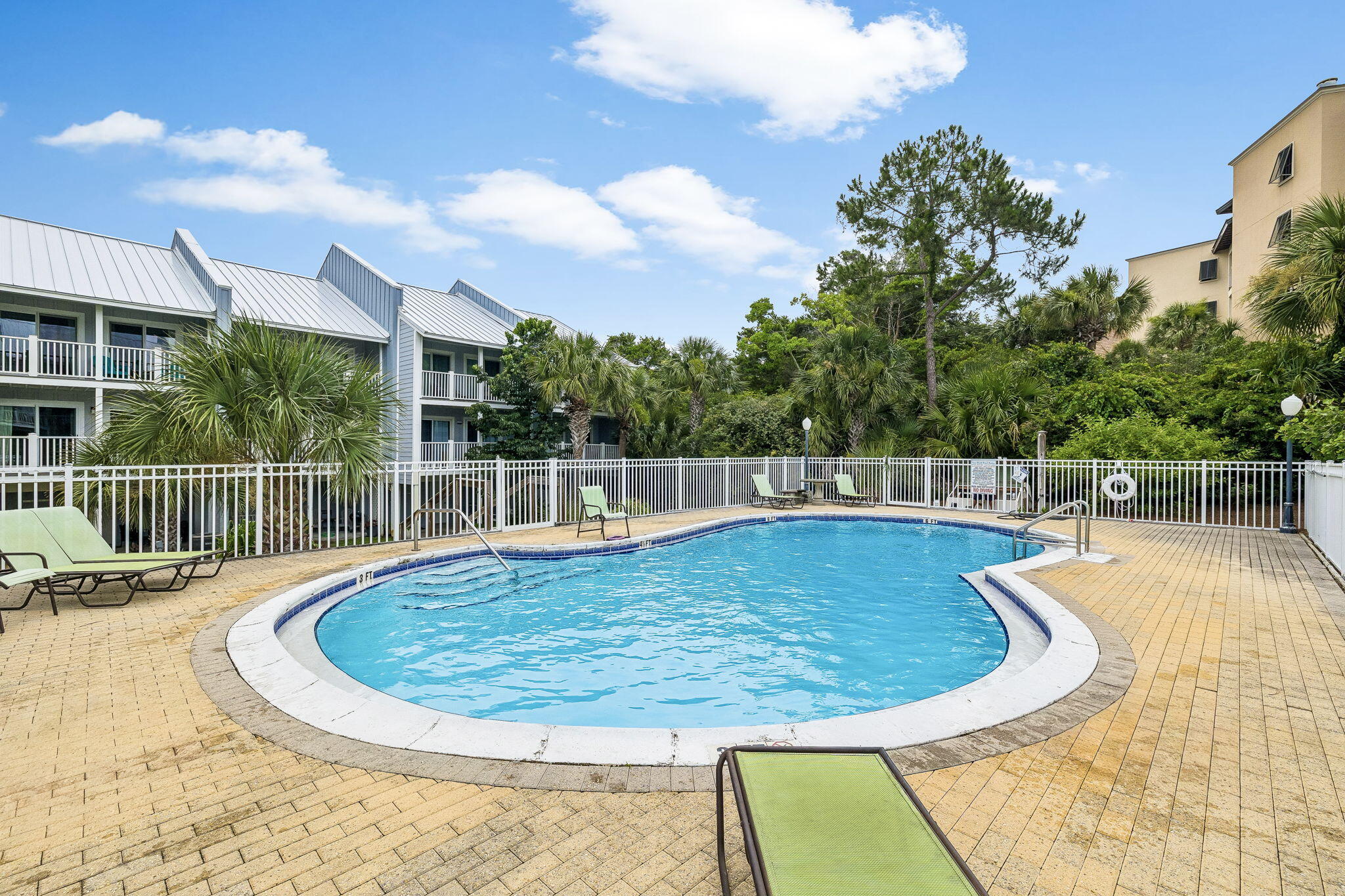 SEA BLUFF CONDO PH 2 - Residential