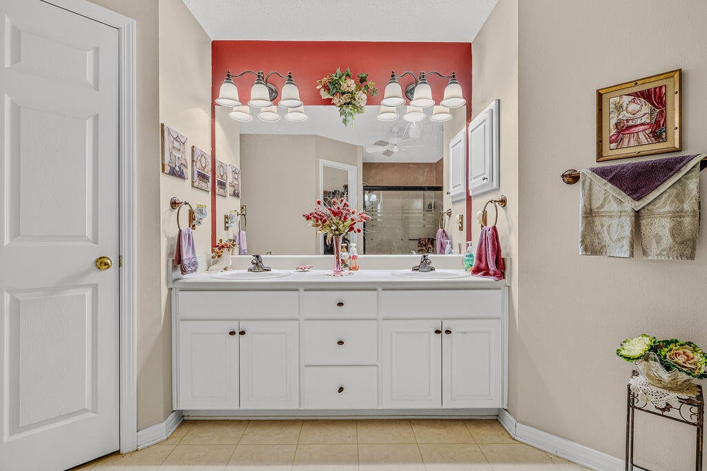 CHEROKEE BEND S/D PH 2 - Residential