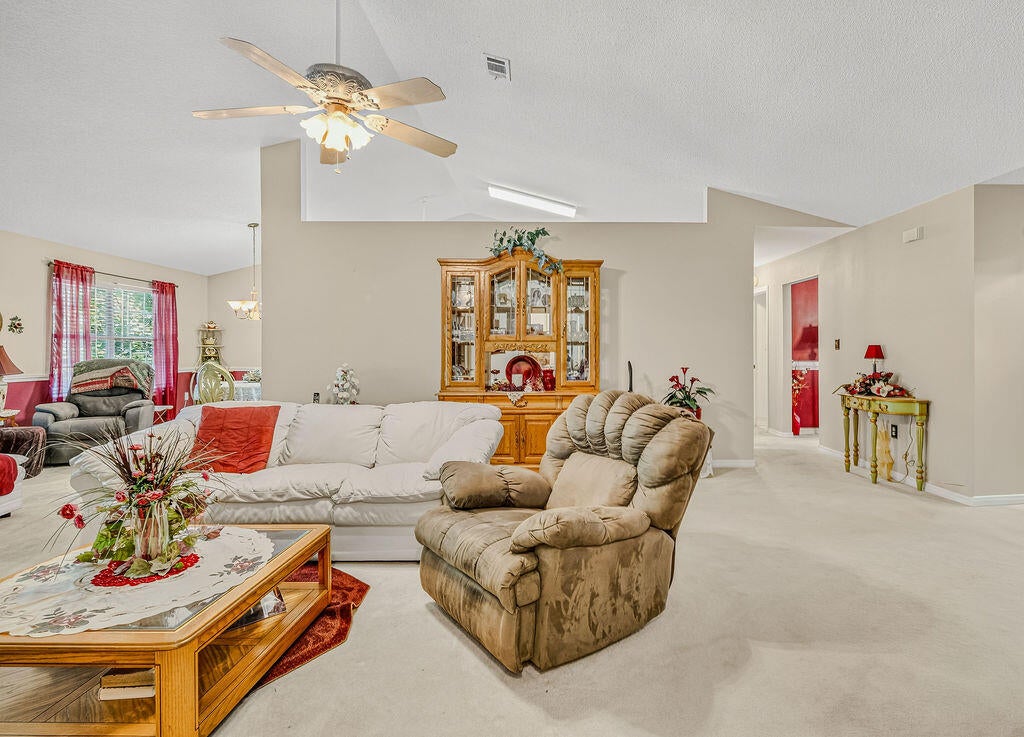 CHEROKEE BEND S/D PH 2 - Residential