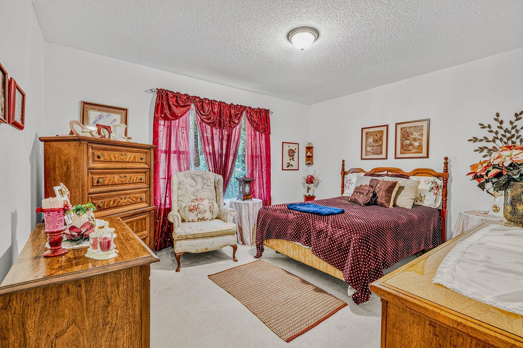 CHEROKEE BEND S/D PH 2 - Residential