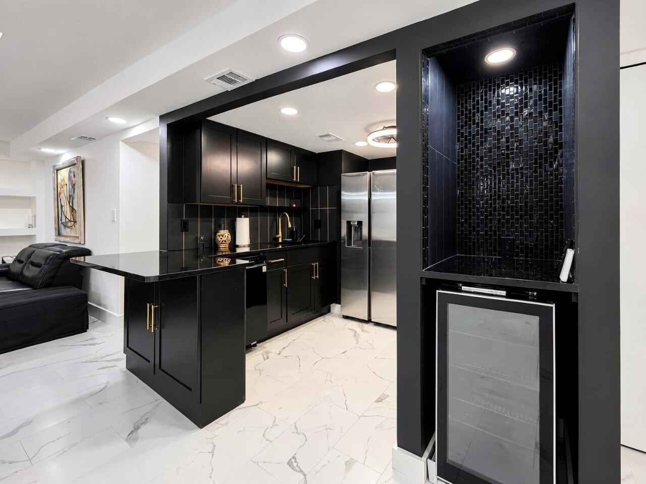 FOUNTAINHEAD CONDO - Residential