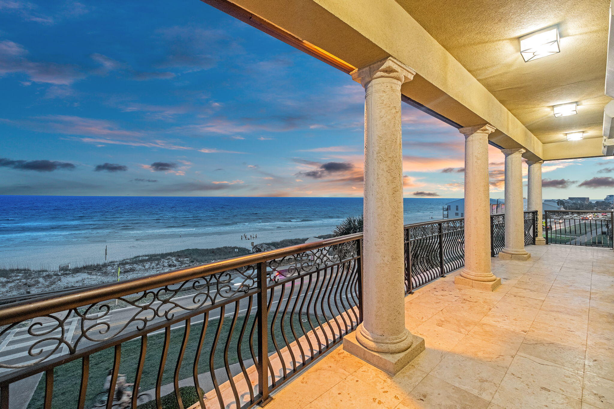 MARAVILLA SHORES - Residential