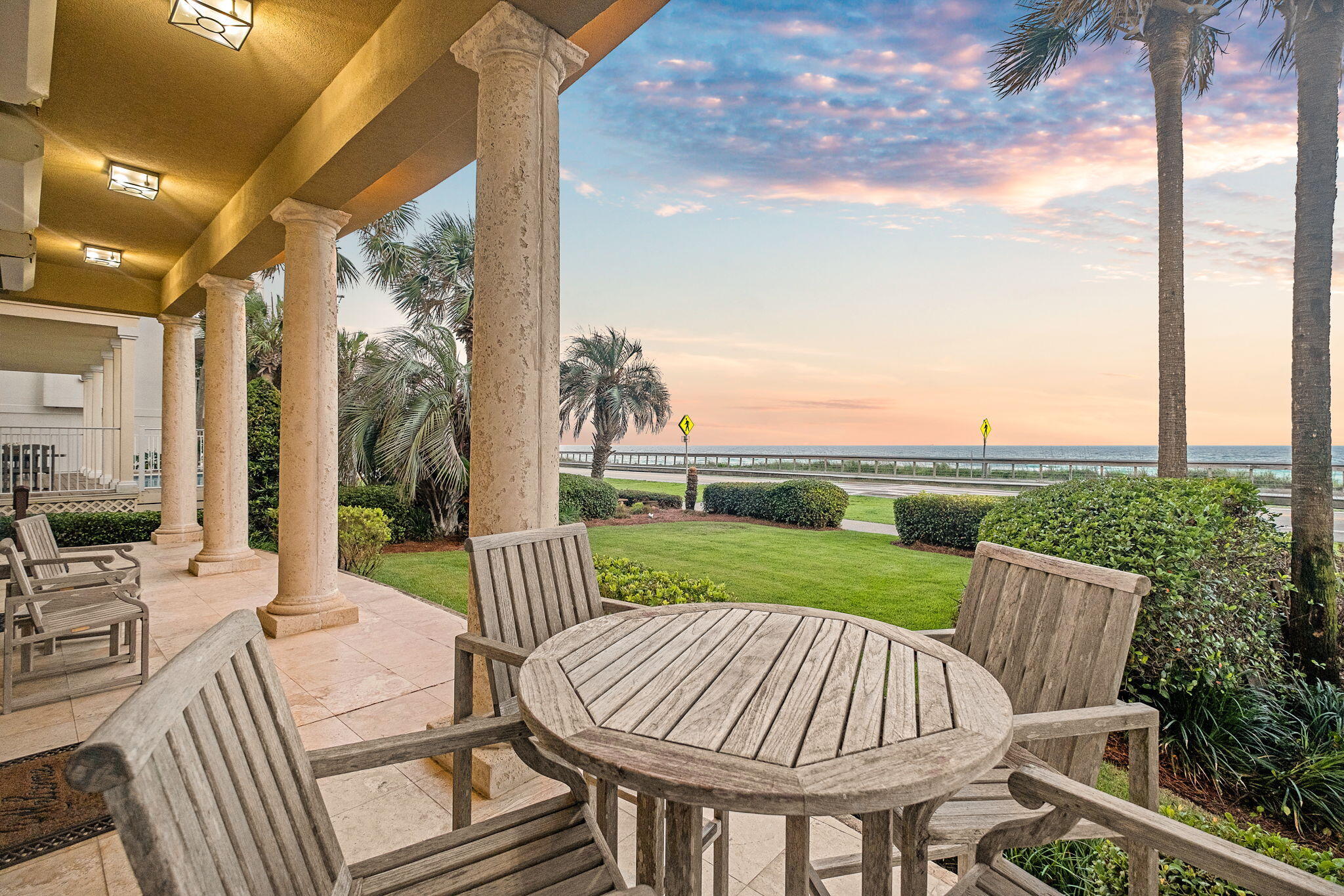 MARAVILLA SHORES - Residential