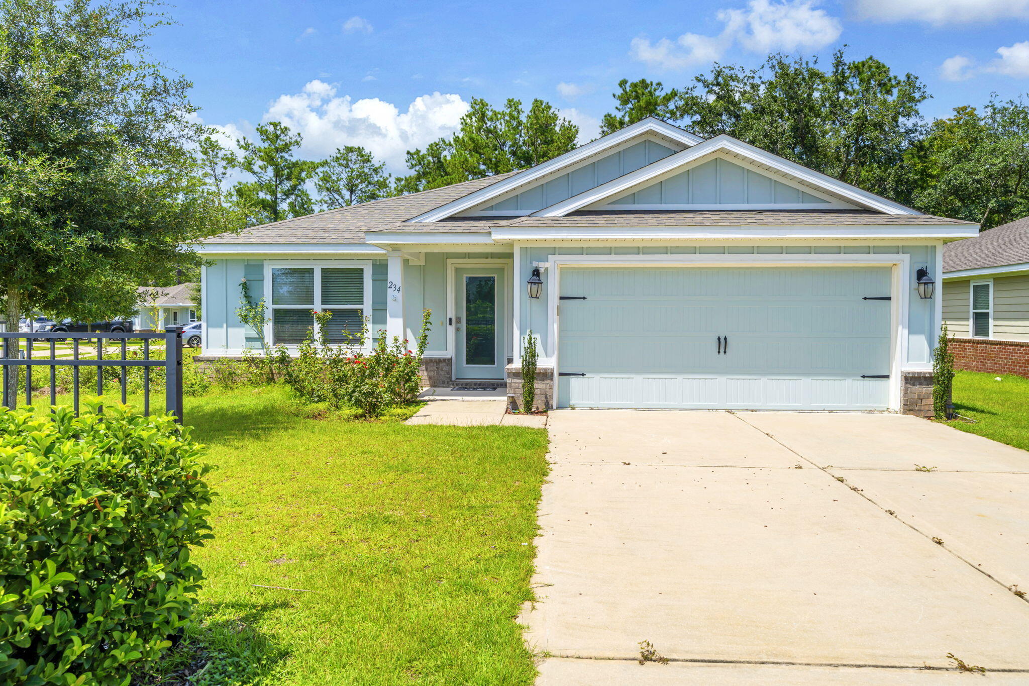 Welcome to 234 Marquis Way, a beautifully updated 3-bedroom, 2-bath home situated on a large private lot in LCL, a 70-acre water-access community. This move-in-ready home features new flooring, fresh interior paint, 42-inch upper mocha cabinetry, additional LED lighting, and stainless-steel appliances. Community amenities include a swimming pool, clubhouse, fitness room, and community dock. Conveniently located near Publix in Freeport and approximately 15 minutes from the beautiful beaches of 30A. Schedule your private showing today!