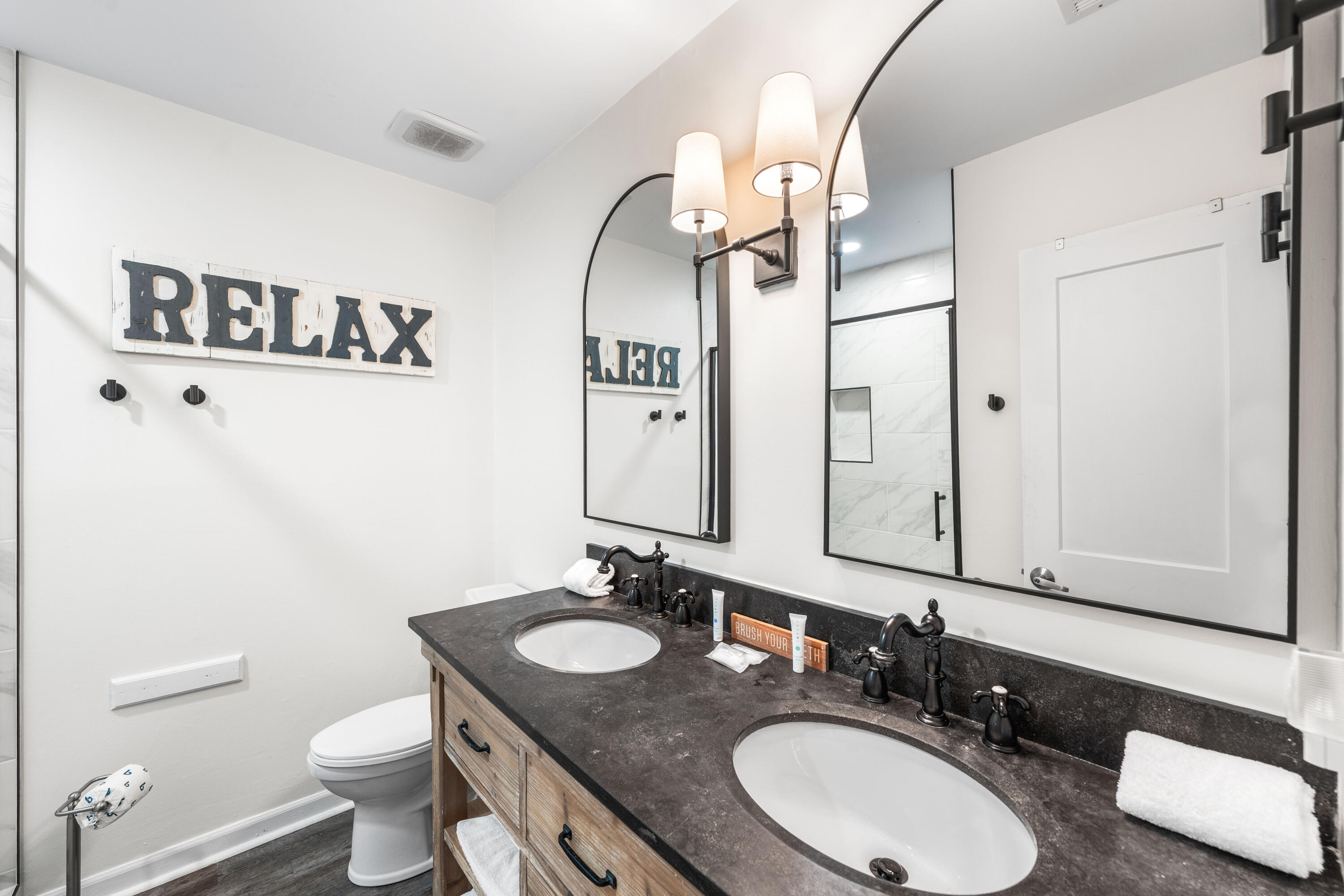 RAMSGATE HARBOUR PH 1 CONDO - Residential