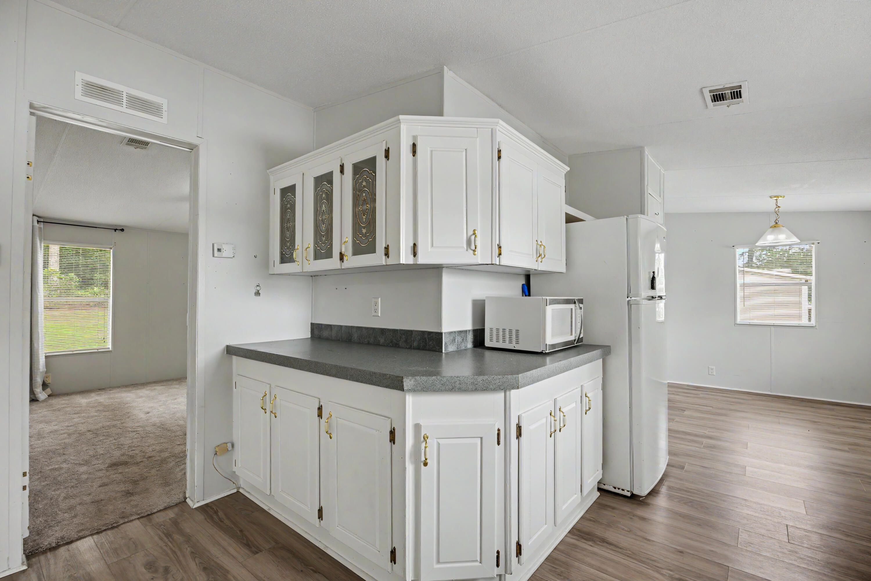 KING LAKE ESTATES - Residential