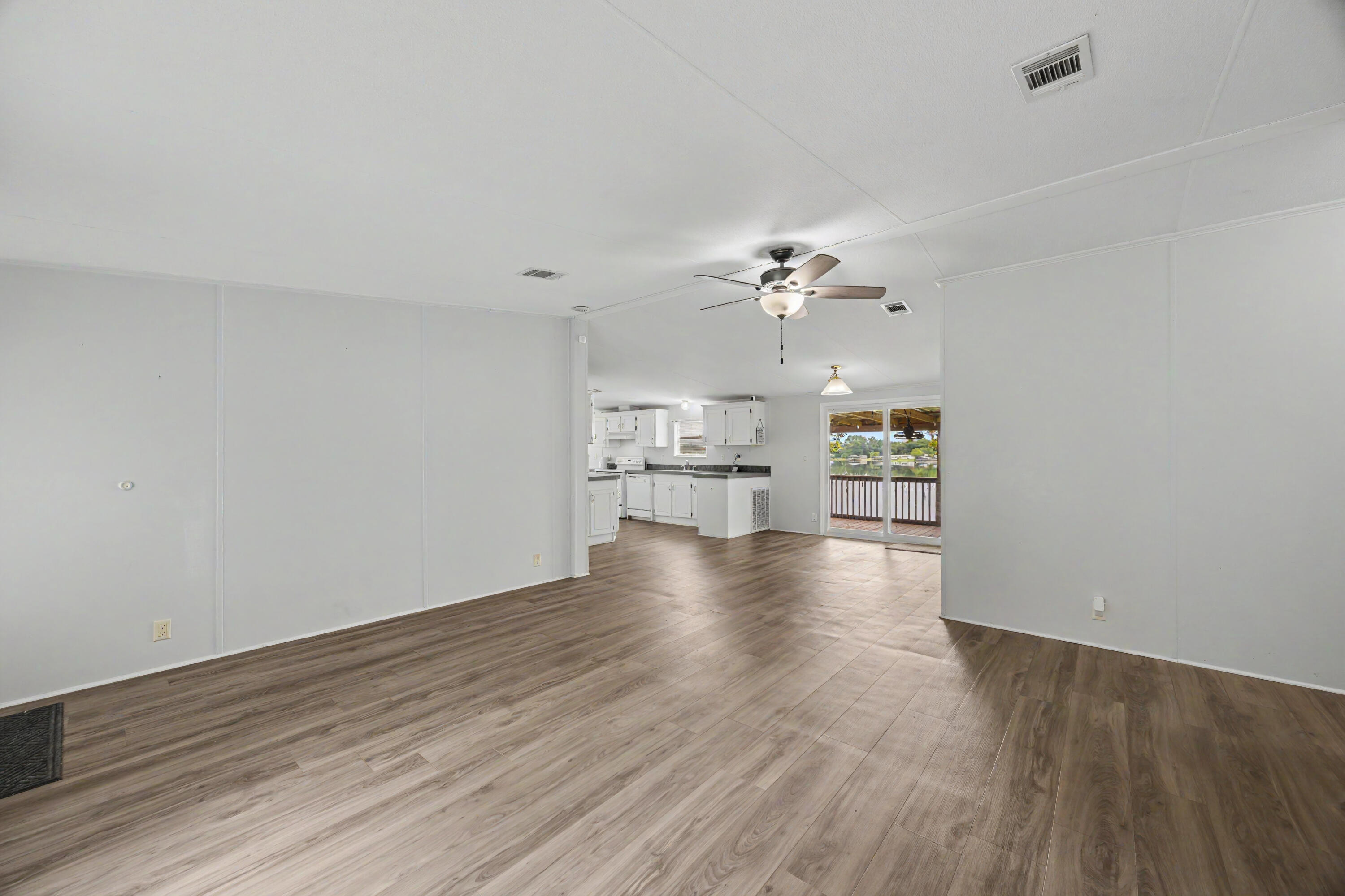 KING LAKE ESTATES - Residential