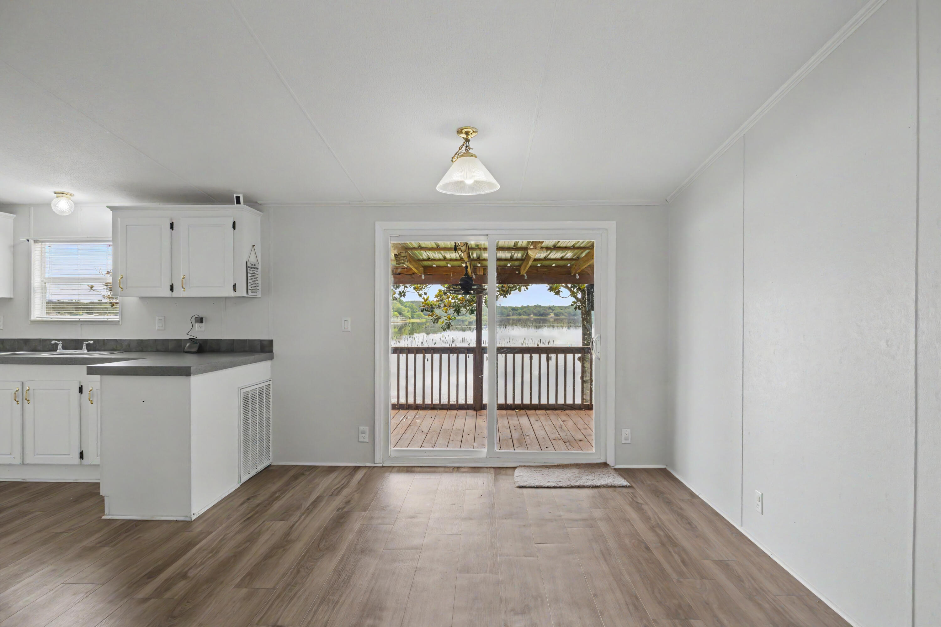 KING LAKE ESTATES - Residential