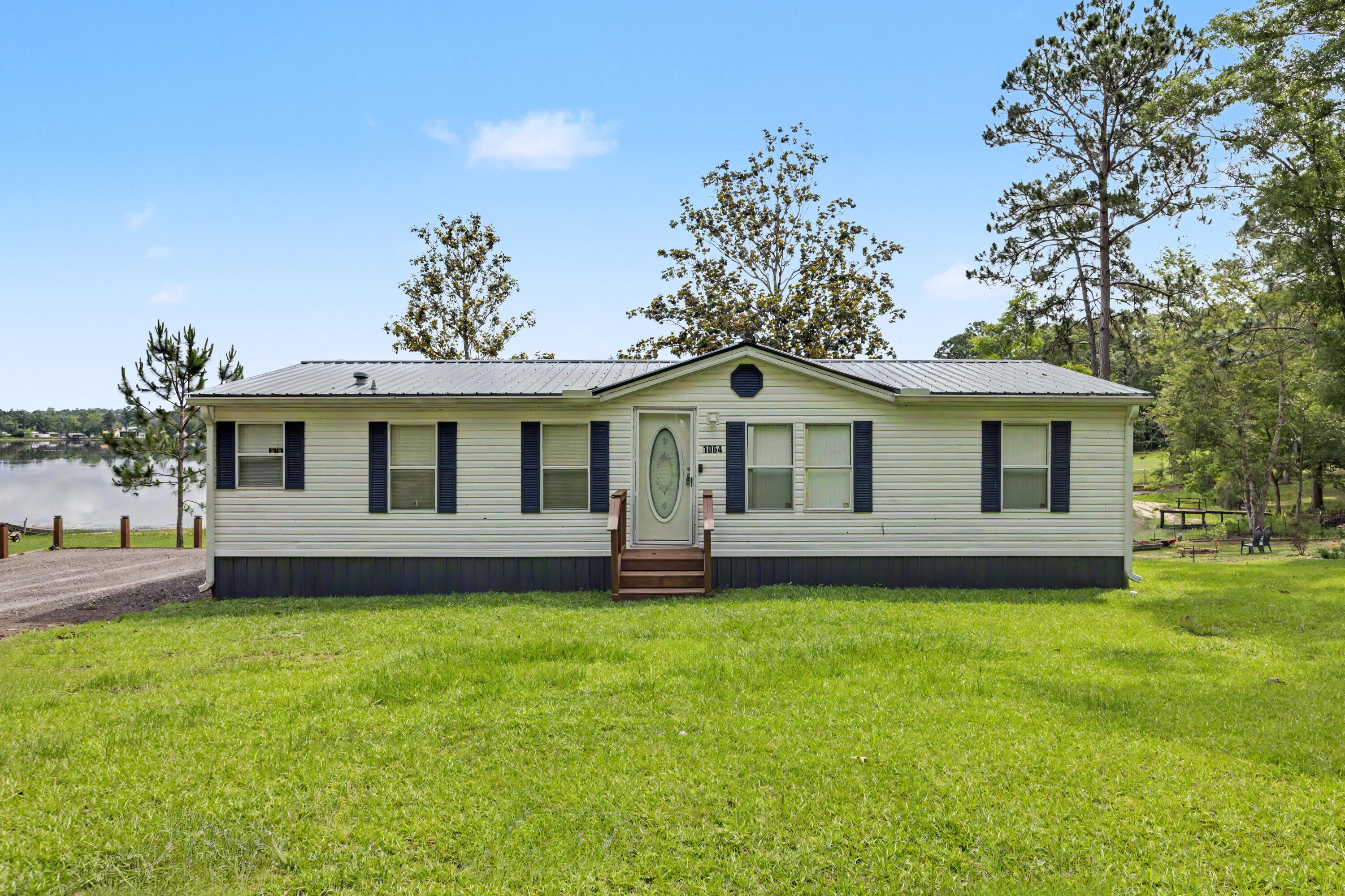 KING LAKE ESTATES - Residential