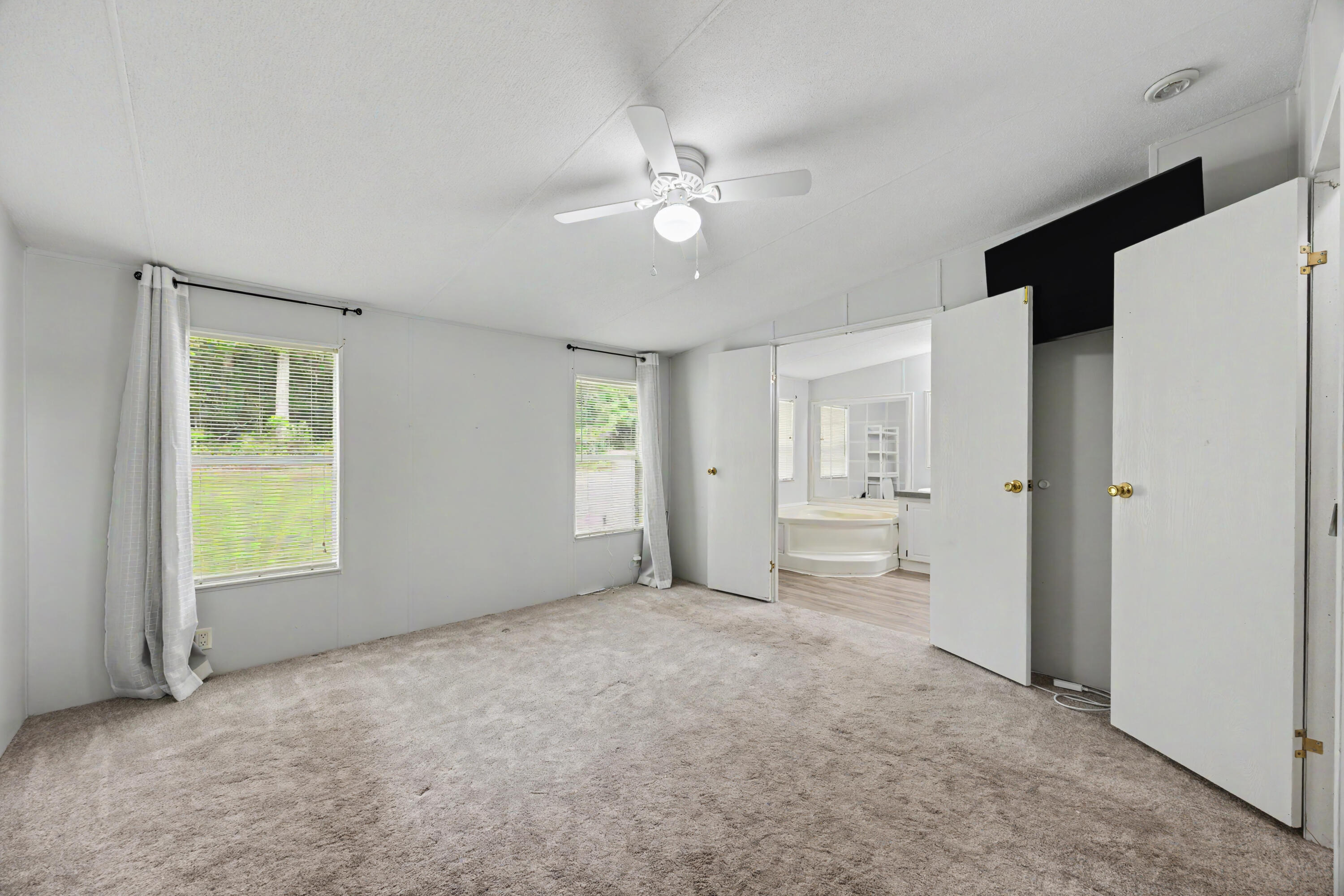 KING LAKE ESTATES - Residential