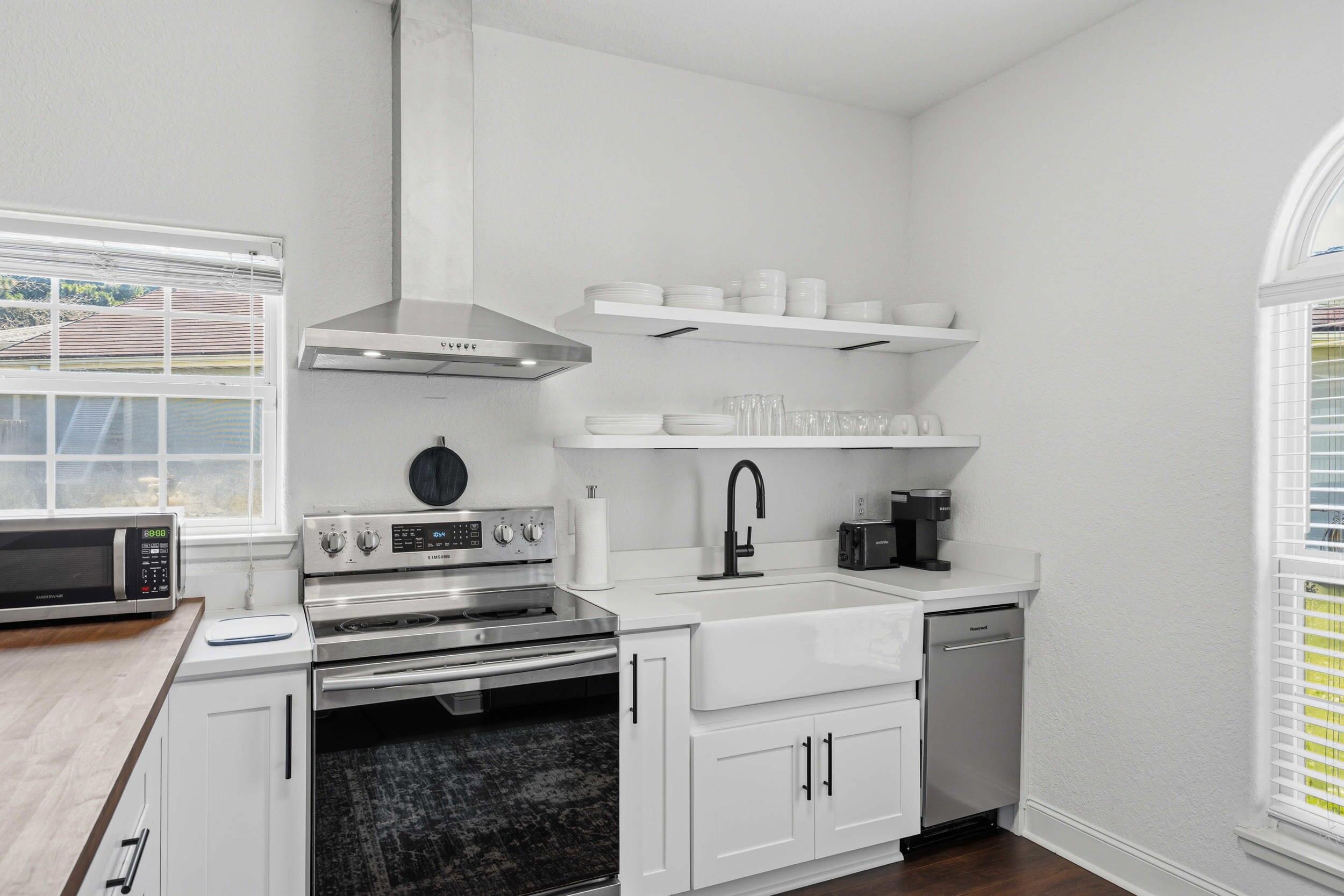 HIDDEN HARBOR ESTATES - Residential