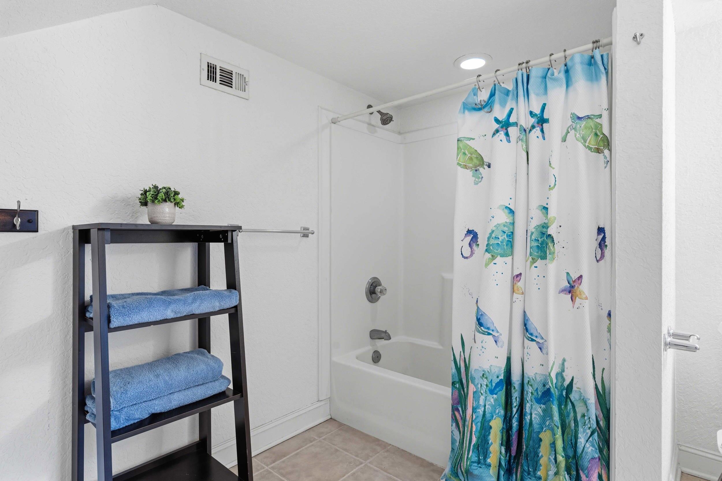 HIDDEN HARBOR ESTATES - Residential