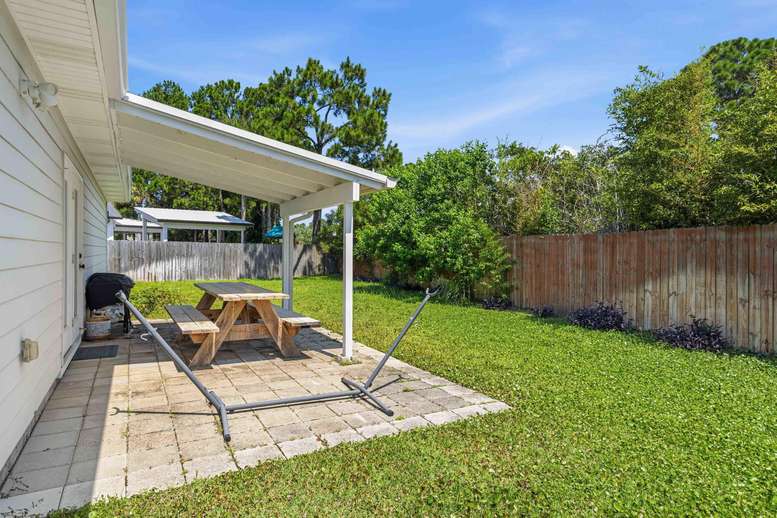 HIDDEN HARBOR ESTATES - Residential