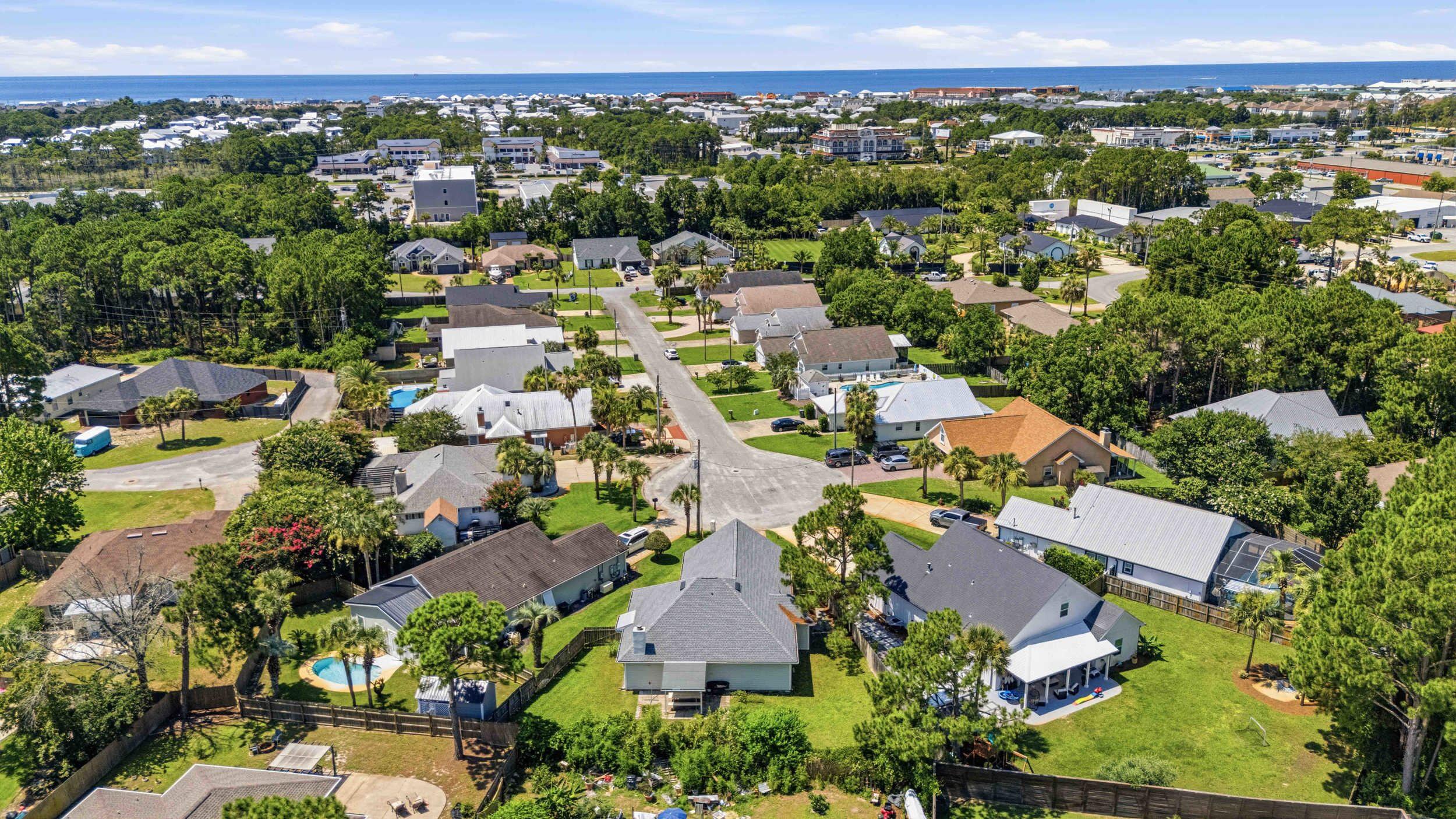 HIDDEN HARBOR ESTATES - Residential