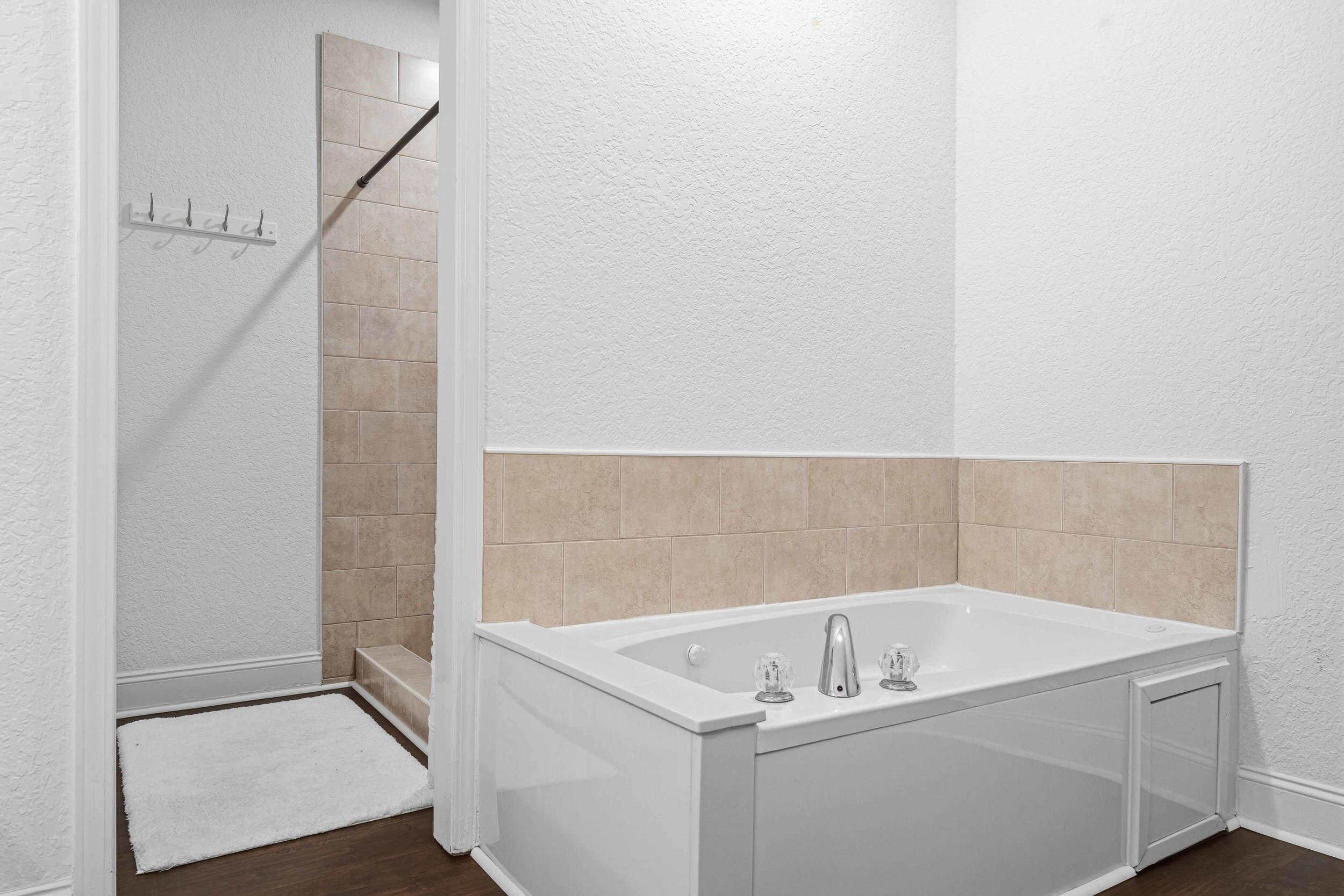 HIDDEN HARBOR ESTATES - Residential