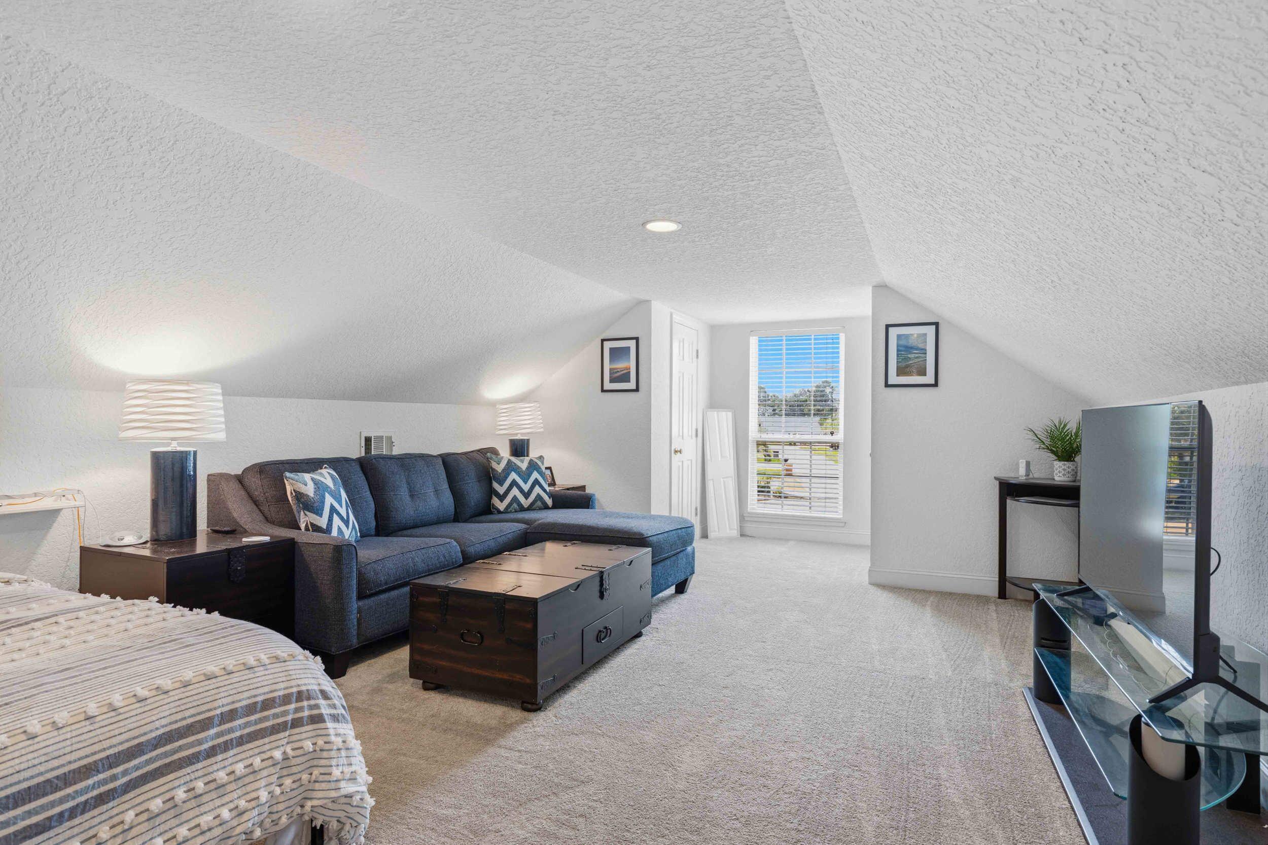 HIDDEN HARBOR ESTATES - Residential