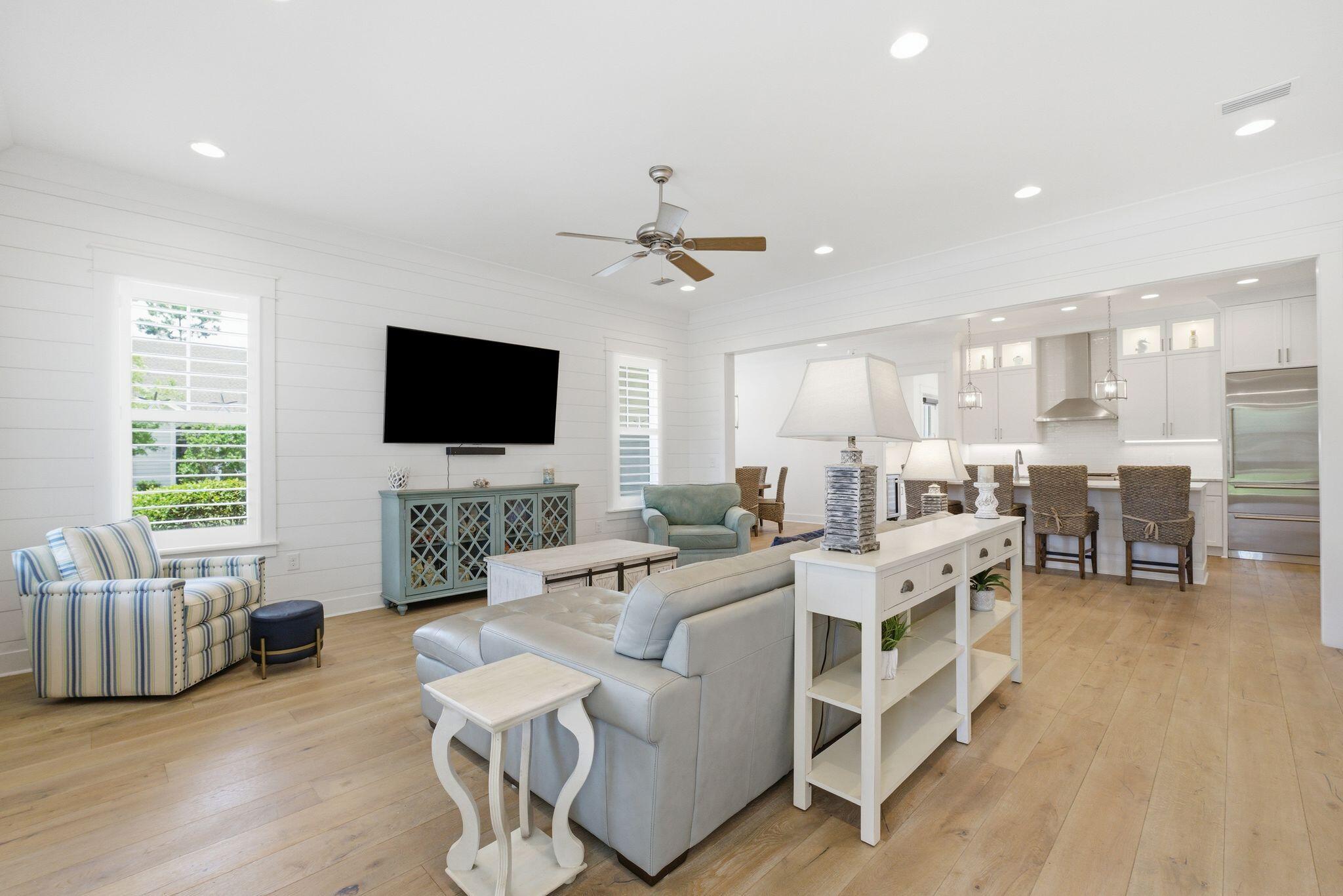 WATERSOUND ORIGINS - Residential
