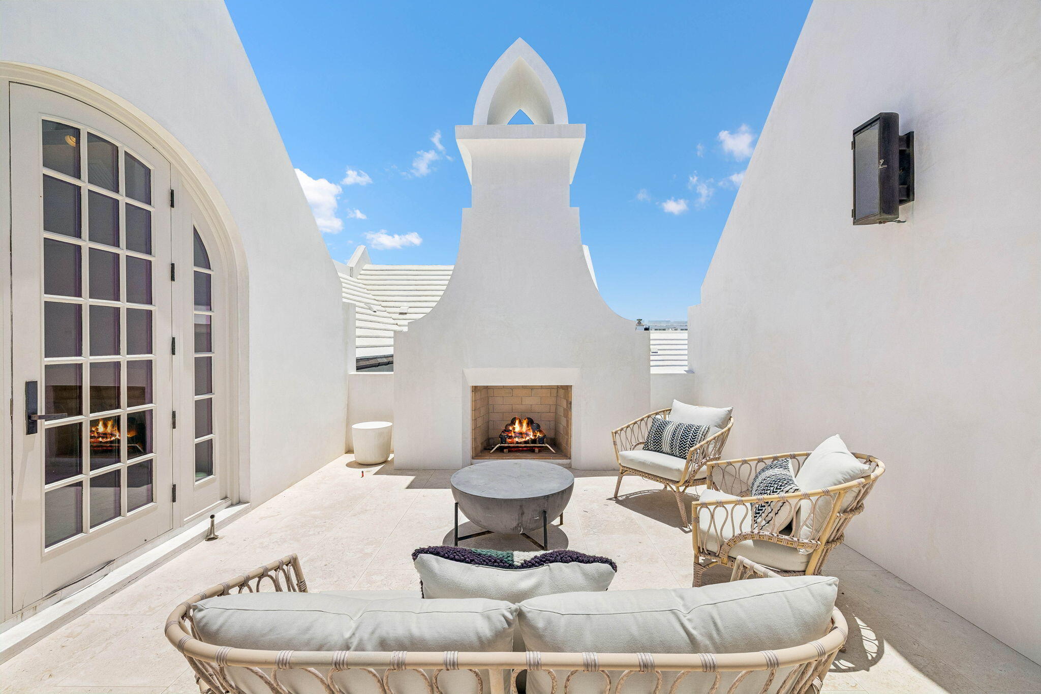 ALYS BEACH - Residential