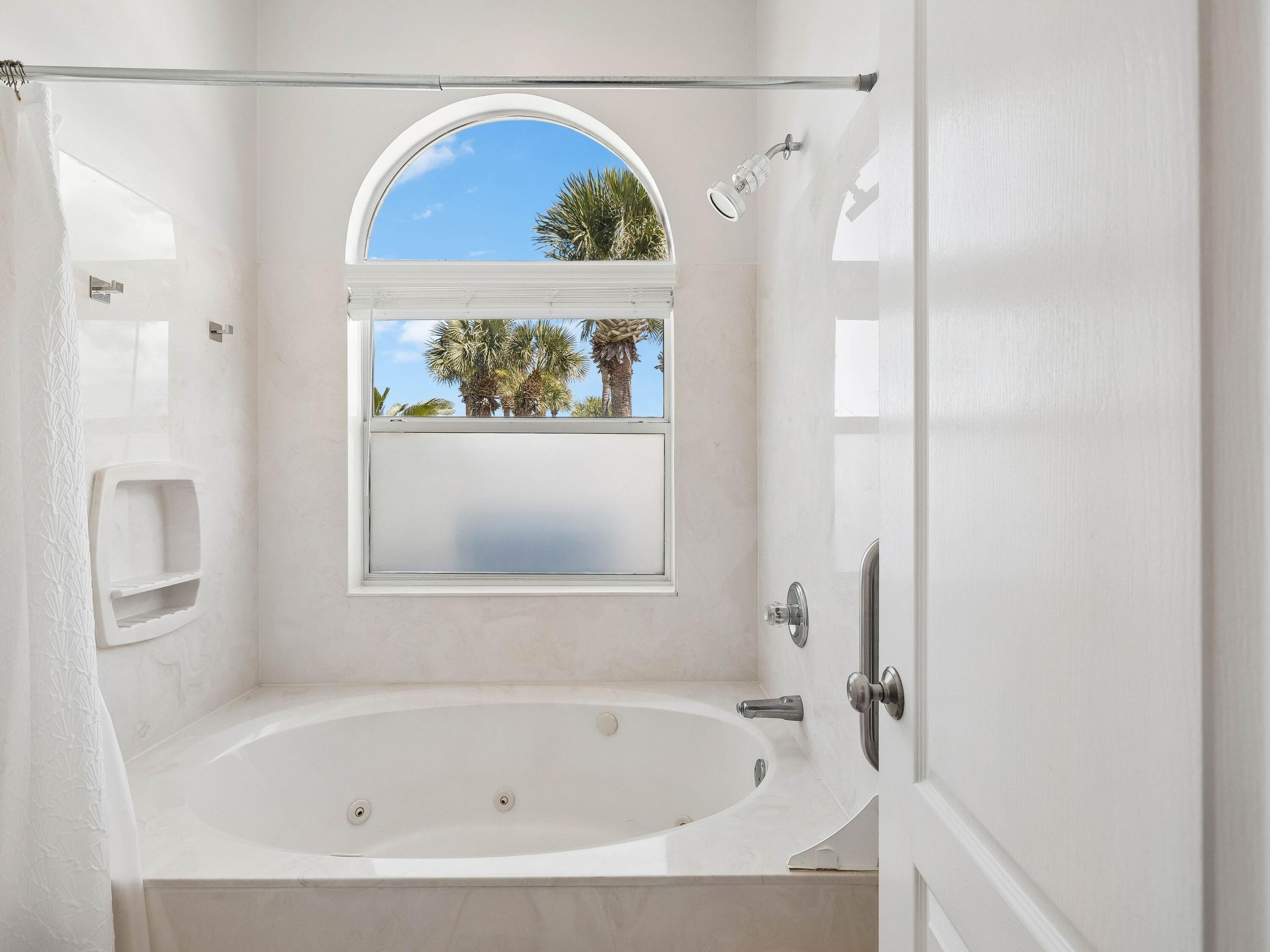 MARAVILLA COTTAGES - Residential