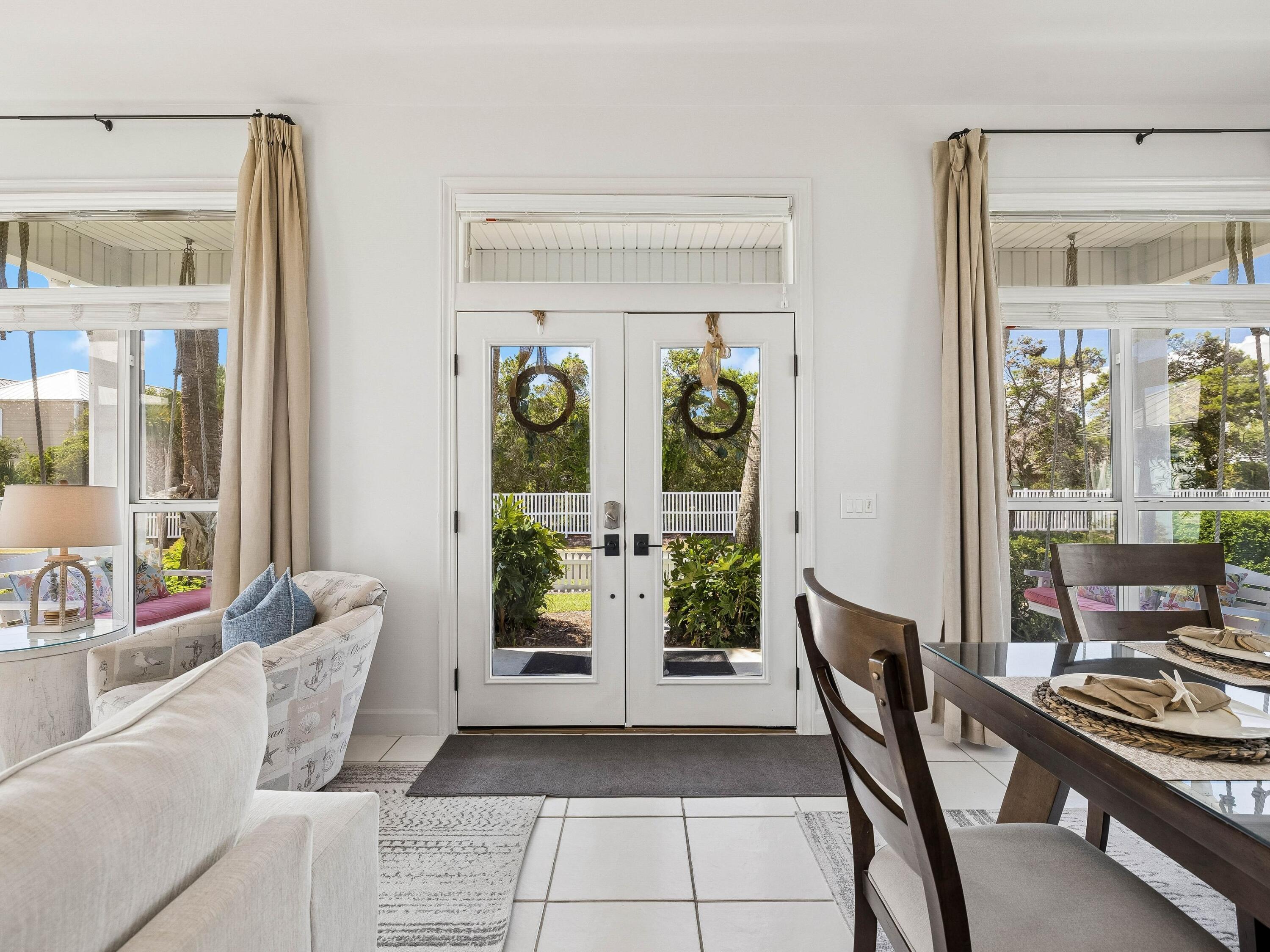 MARAVILLA COTTAGES - Residential