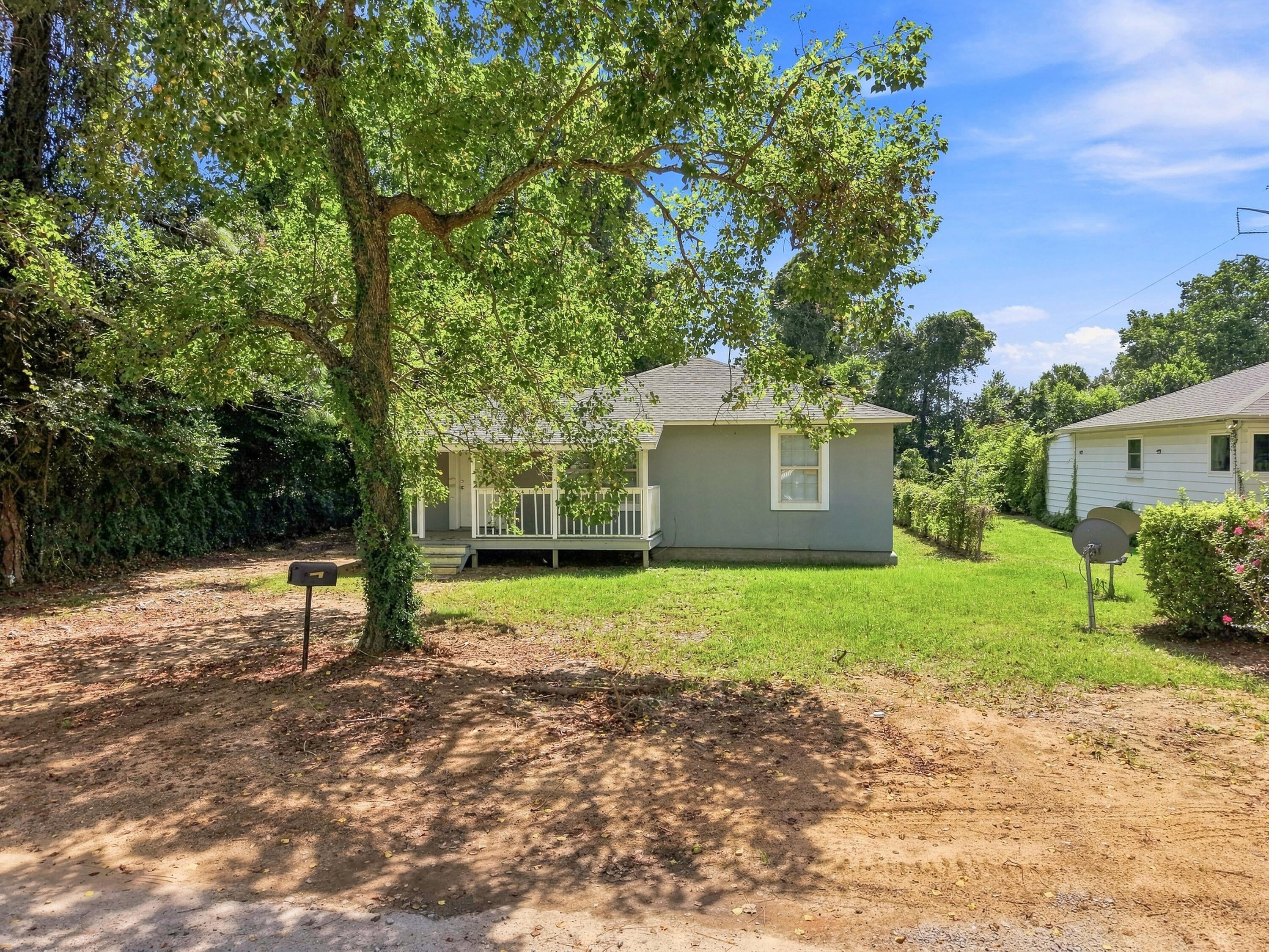 Helloooo Pensacola!  Stop your scroll, you've found the one! Welcome to this 3-bedroom, 1 bathroom property in Pensacola, Florida! This beautiful home features a living room,
flex area, and separate kitchen, offering plenty of space for relaxing, entertaining, and everyday living. Whether you're a first-time homebuyer looking to make your first purchase or an investor seeking your next opportunity, this home has endless potential.

Enjoy outdoor living with a covered front porch and a rarely seen covered side porch towards the rear of the home, perfect for relaxing with your morning coffee or unwinding in the evening after a long day. The property also includes a storage shed, ideal for keeping lawn equipment, outdoor tools, and seasonal items organized. A large concrete pad provides convenient space for storing boats, trailers, recreational vehicles, or additional parking.

Conveniently located just minutes from beautiful beaches, popular restaurants, shopping centers, entertainment, and more, you'll enjoy easy access to all the best local amenities. Don't miss your chance to own a home with so much to offer!