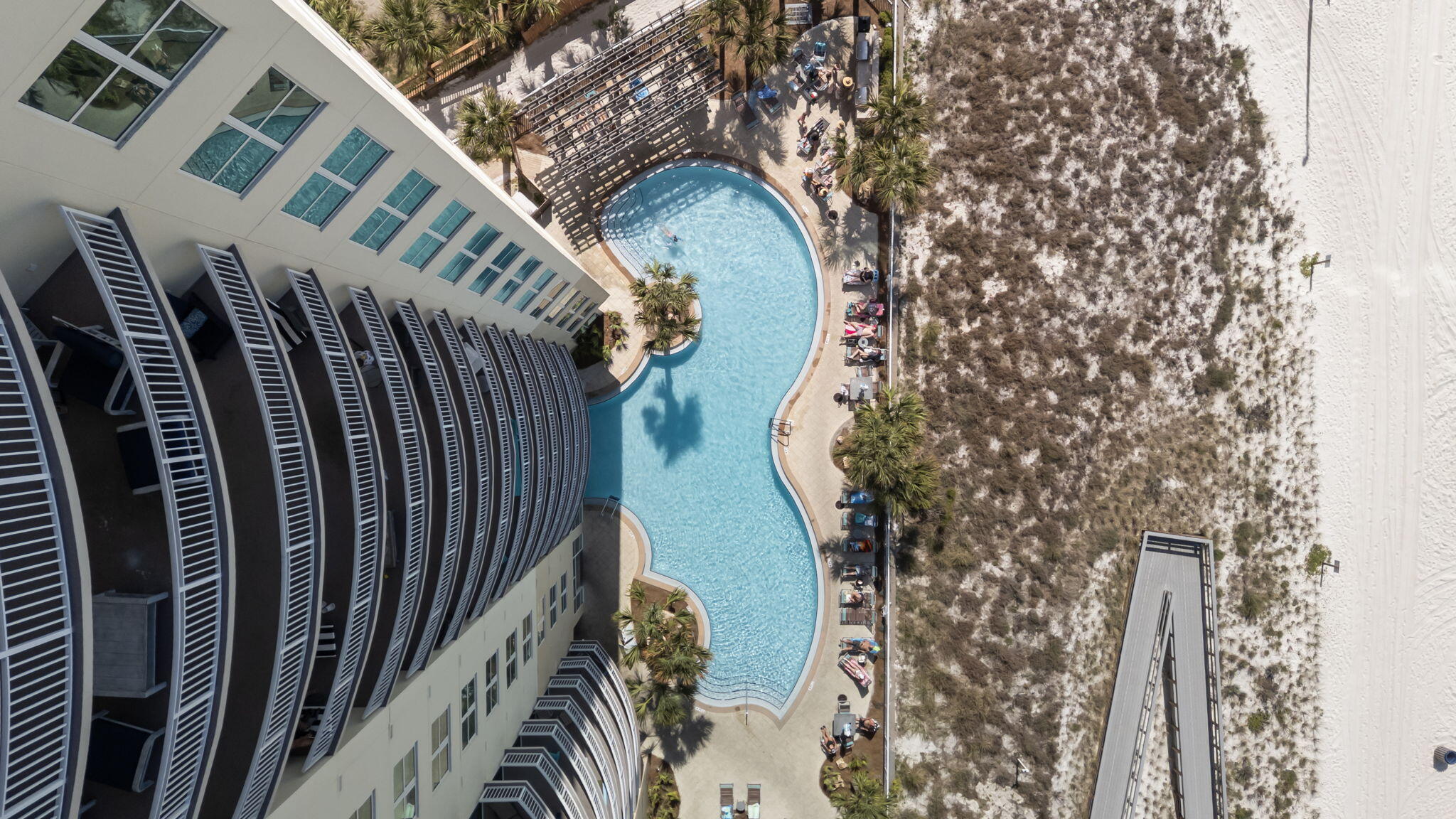 AQUA CONDO - Residential