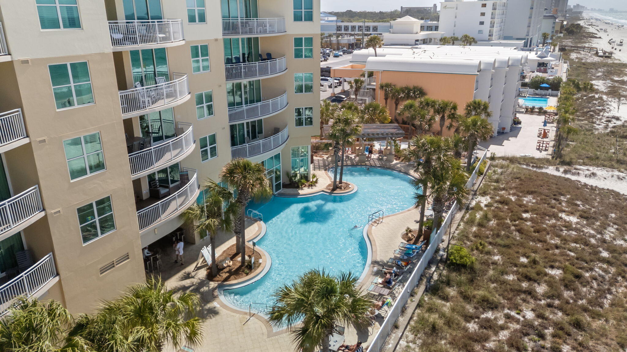 AQUA CONDO - Residential