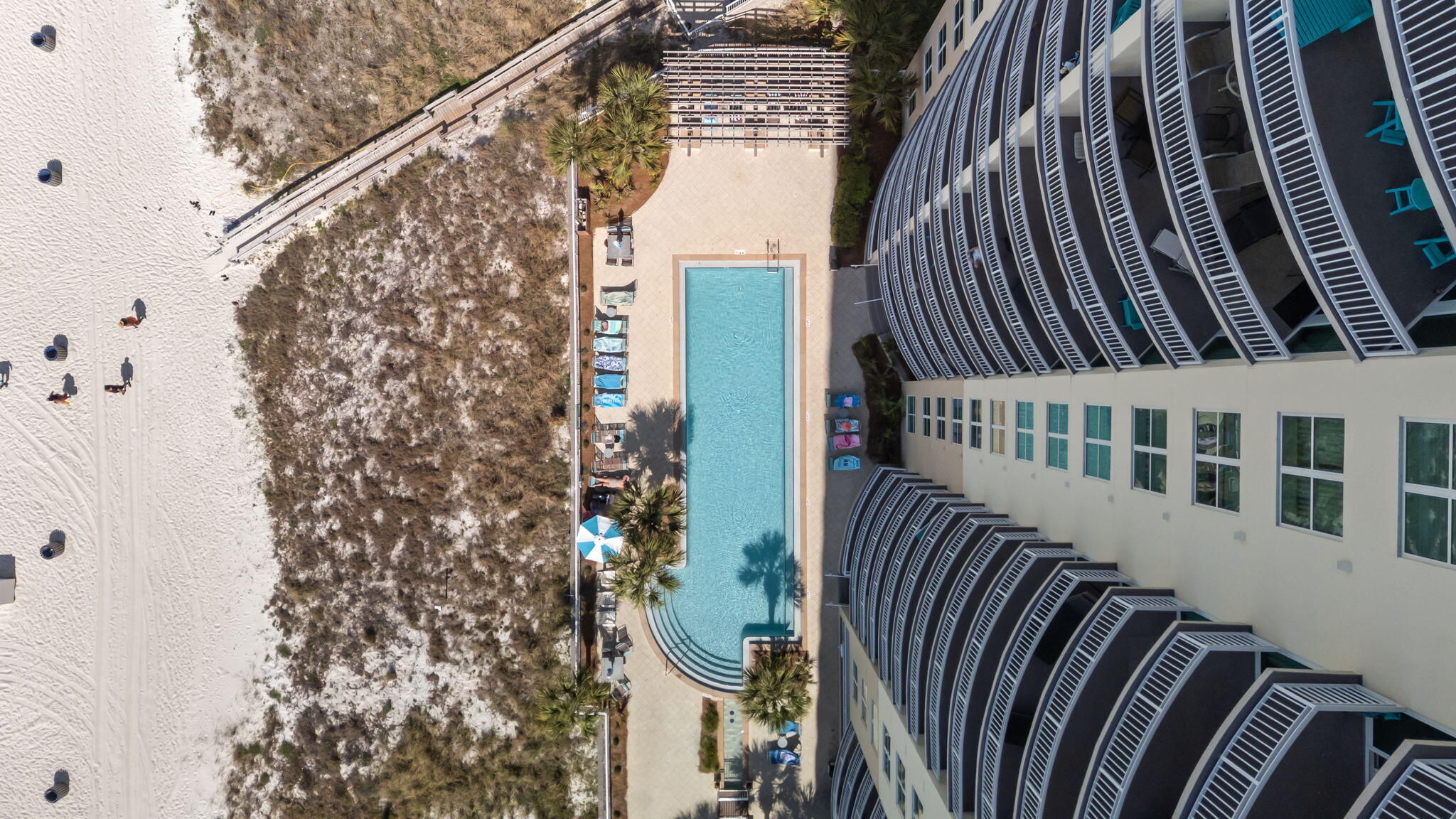 AQUA CONDO - Residential