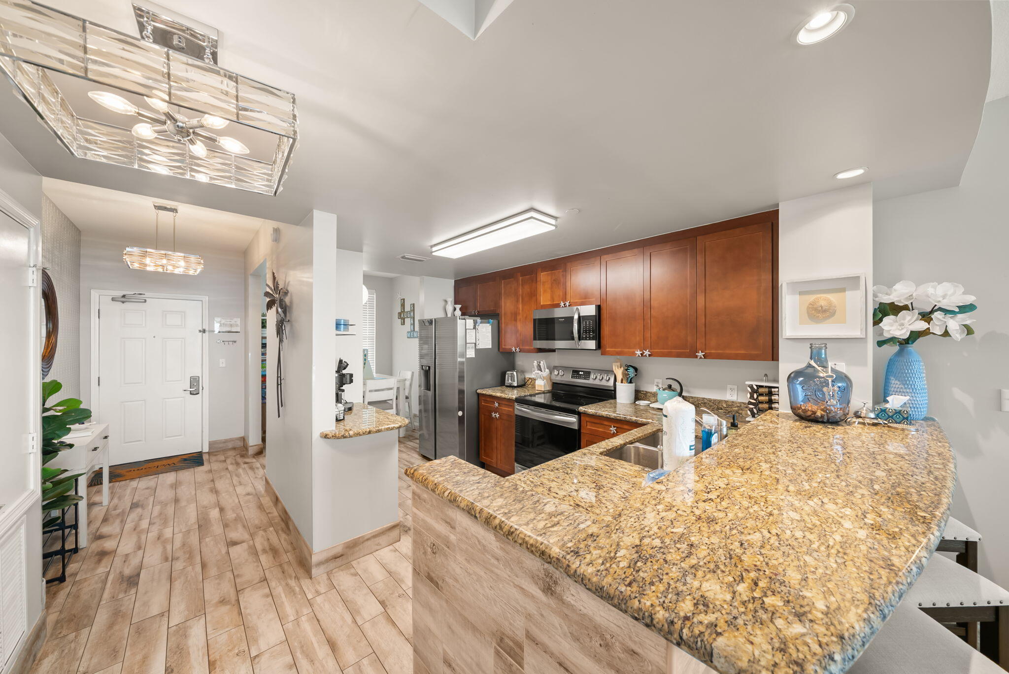 AQUA CONDO - Residential