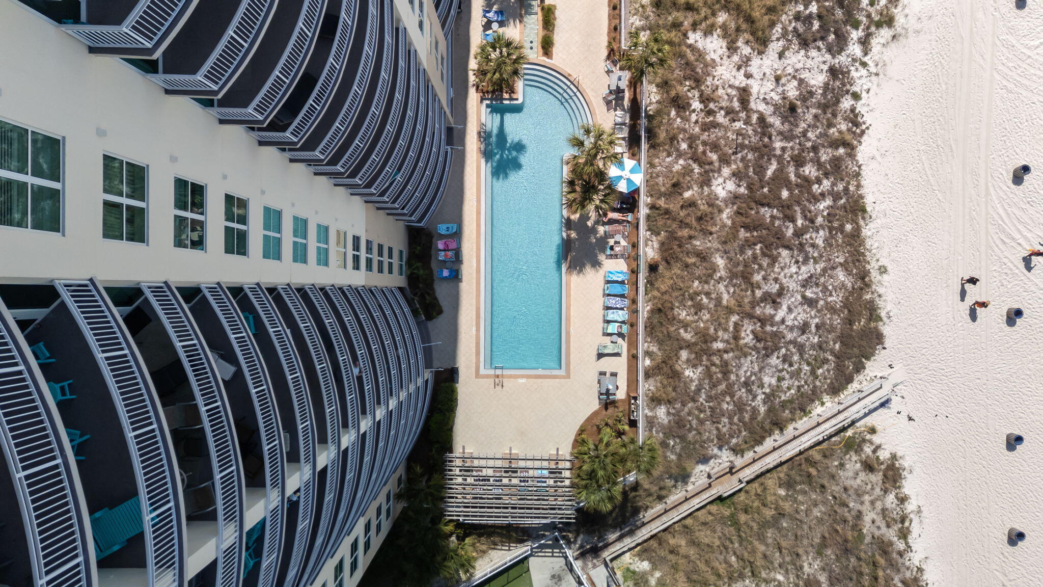 AQUA CONDO - Residential