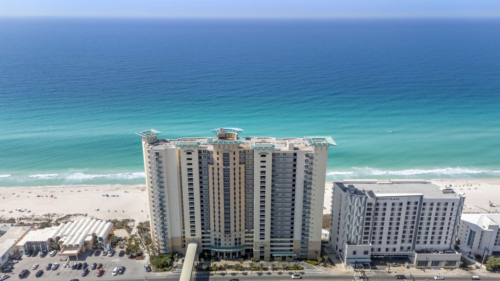 AQUA CONDO - Residential